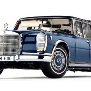 CMC Mercedes-Benz 600 Pullman Landaulet, working convertible roof - 1/18