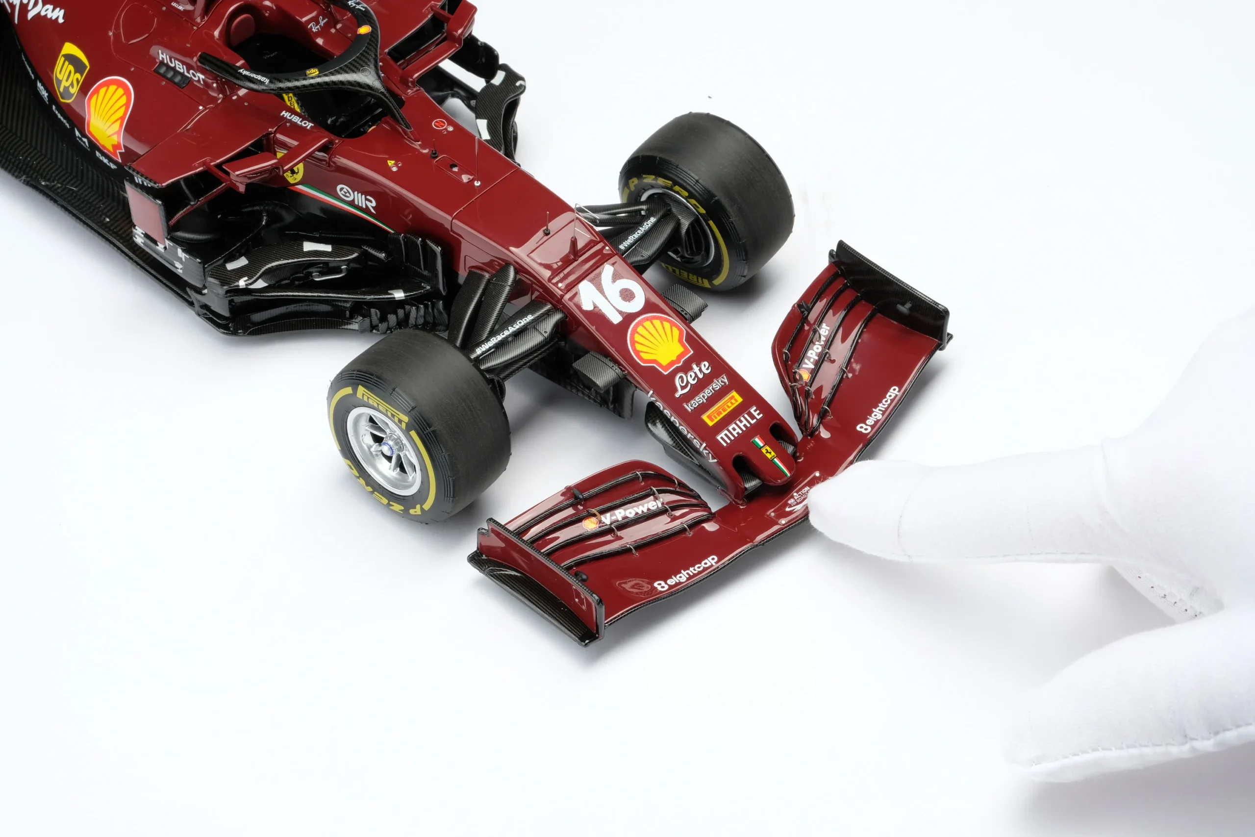 Amalgam Ferrari SF1000 - 1000. Grand Prix Lackierung - 2020 Toskana Grand Prix | Charles Leclerc 1/18 - صورة Amalgam Ferrari SF1000 - 1000. Grand Prix Lackierung - 2020 Toskana Grand Prix | Charles Leclerc 1/18 - صورة 6