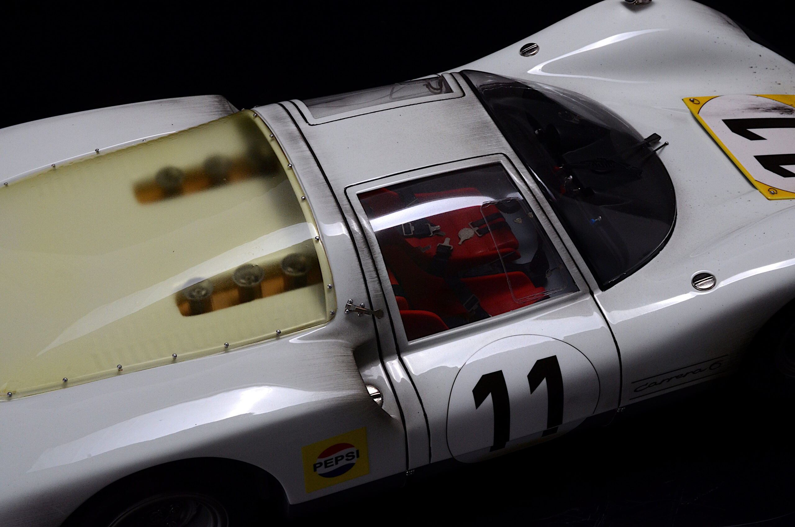 Porsche 906 Fertigmodell 1/8 - 画像4