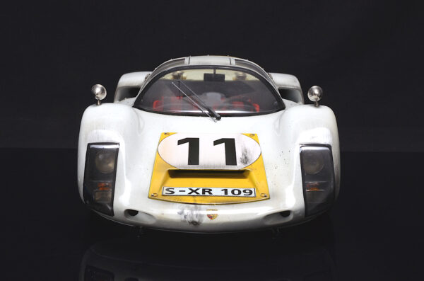 ポルシェ 906 完成車