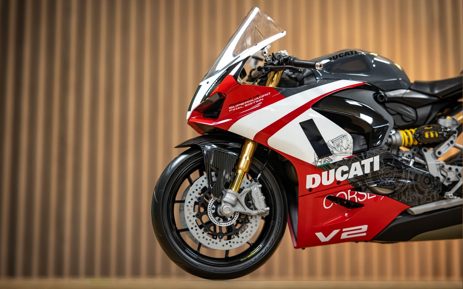 Pocher HK124 Ducati Panigale - V2 Superquadro Final Edition - 1:4 Scale Kit - 画像2