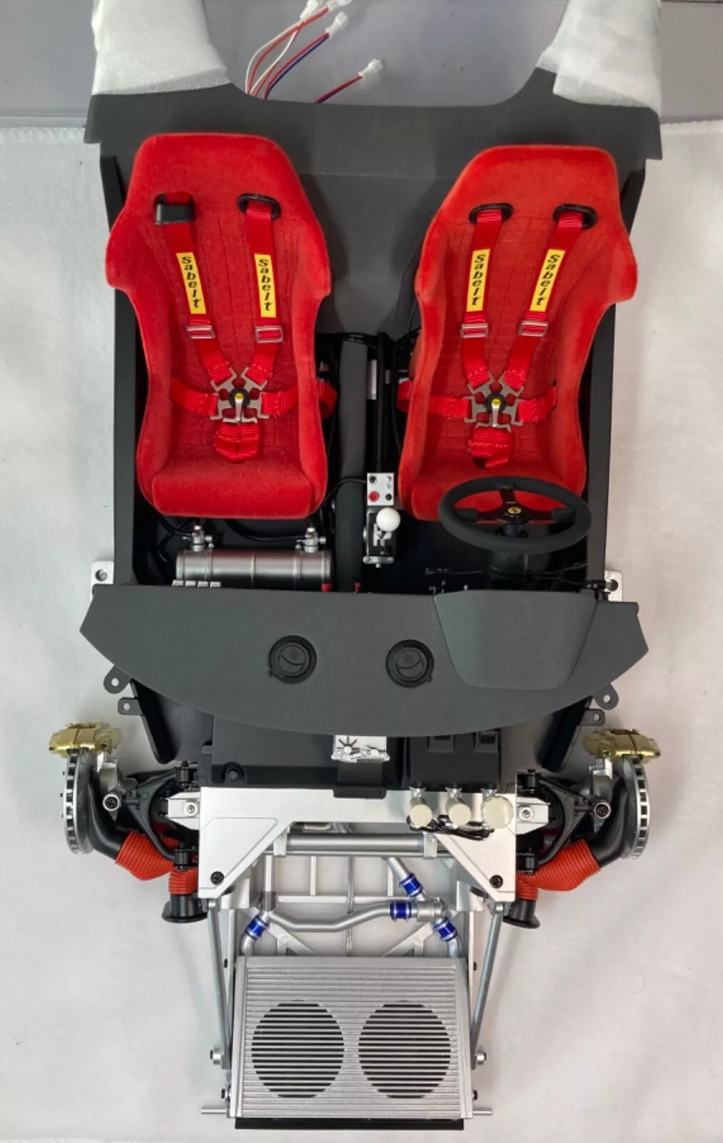 Ferrari F40 Competizione 1:8 Fertigmodell - 1/8 – Bild 6