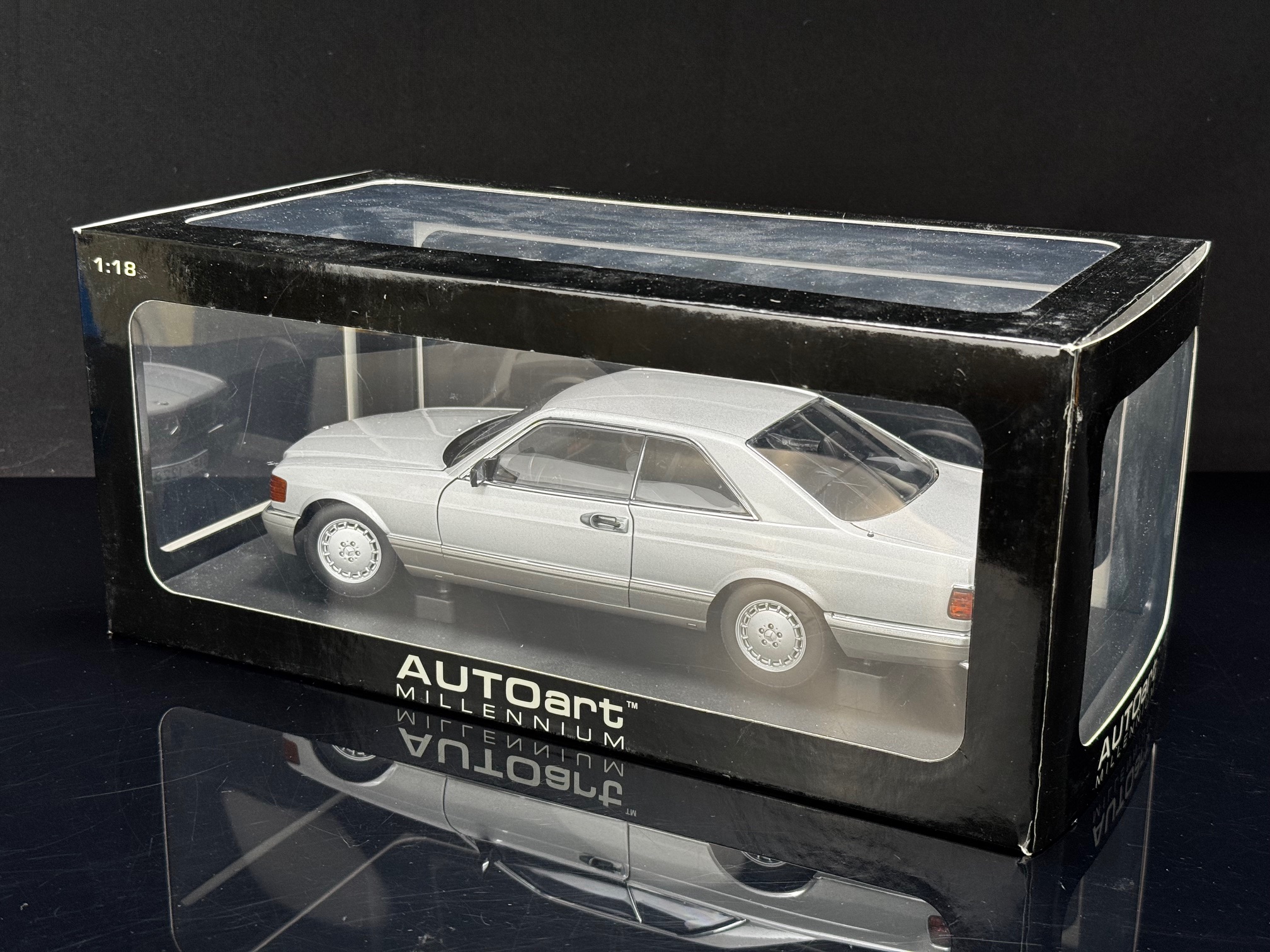 AUTOart Mercedes-Benz 500 SEC - 1/18 - Image 5