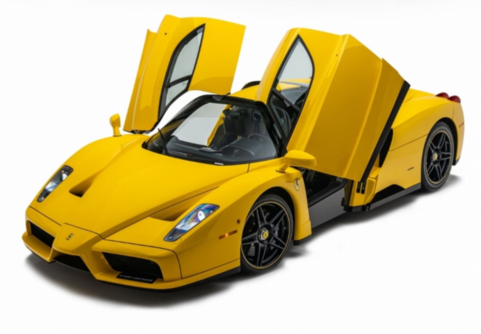BBR Ferrari Enzo open diecast Giallo Modena - Black and yellow wheels - Luxury pack - 1/18