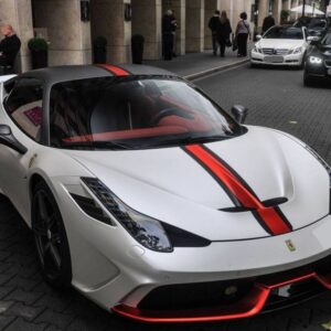 BBR フェラーリ 458 スペチアーレ ビアンコ イタリア マット レッドストライプ 48台中1台 - 1/18