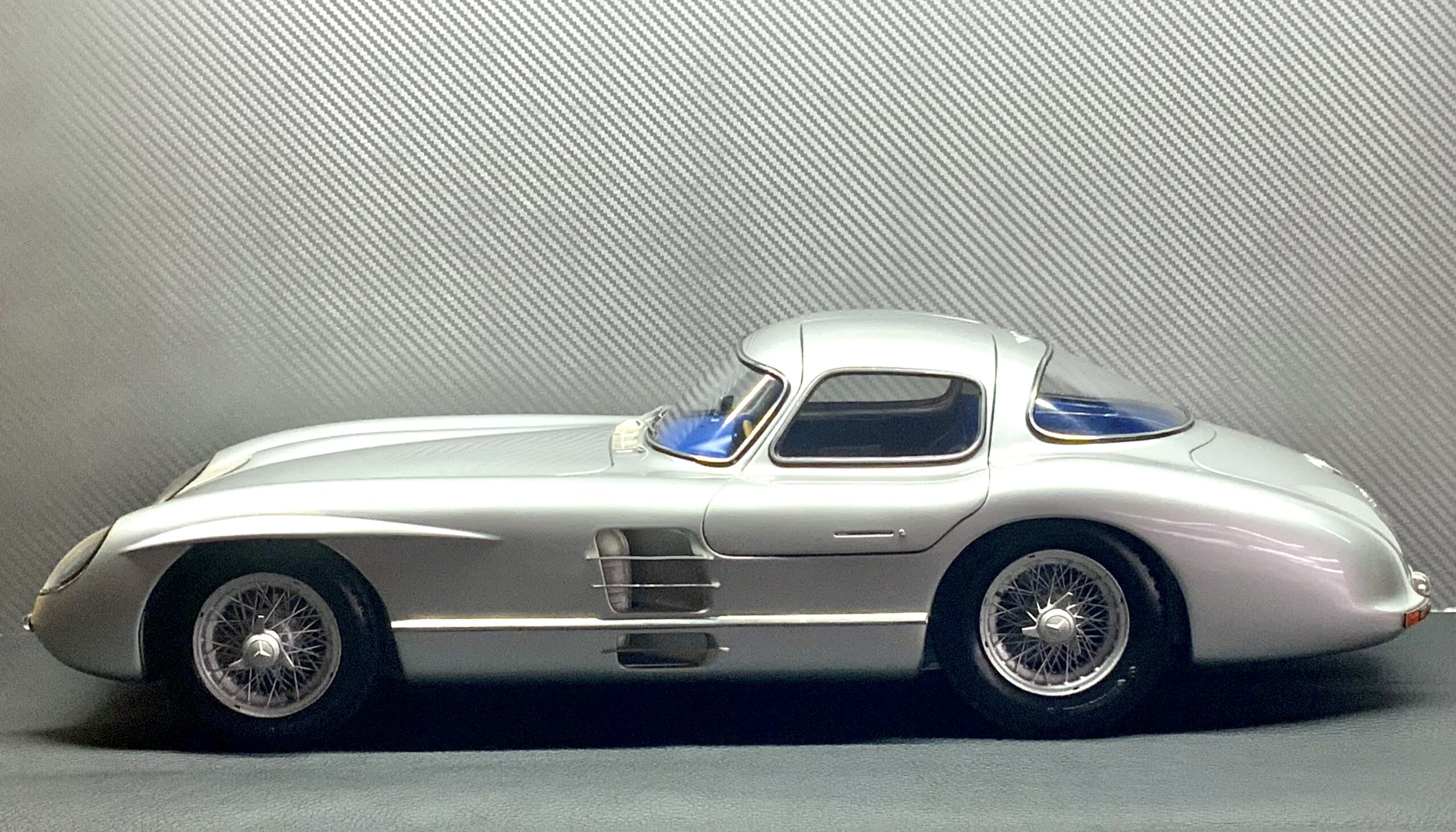Mercedes-Benz 300 SLR made by tecni-art - 1/8 - Image 9