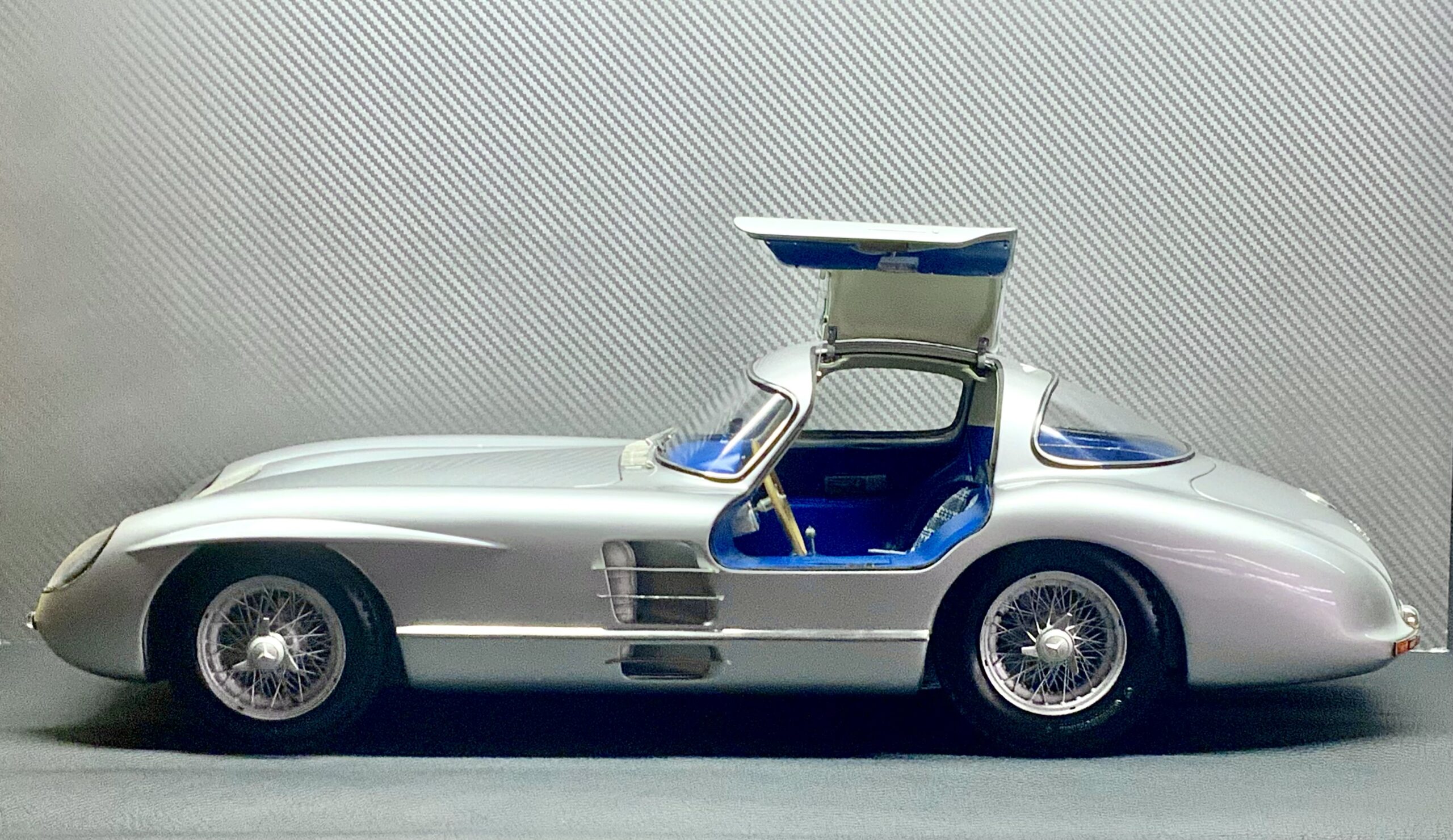 Mercedes-Benz 300 SLR made by tecni-art - 1/8 - Image 8