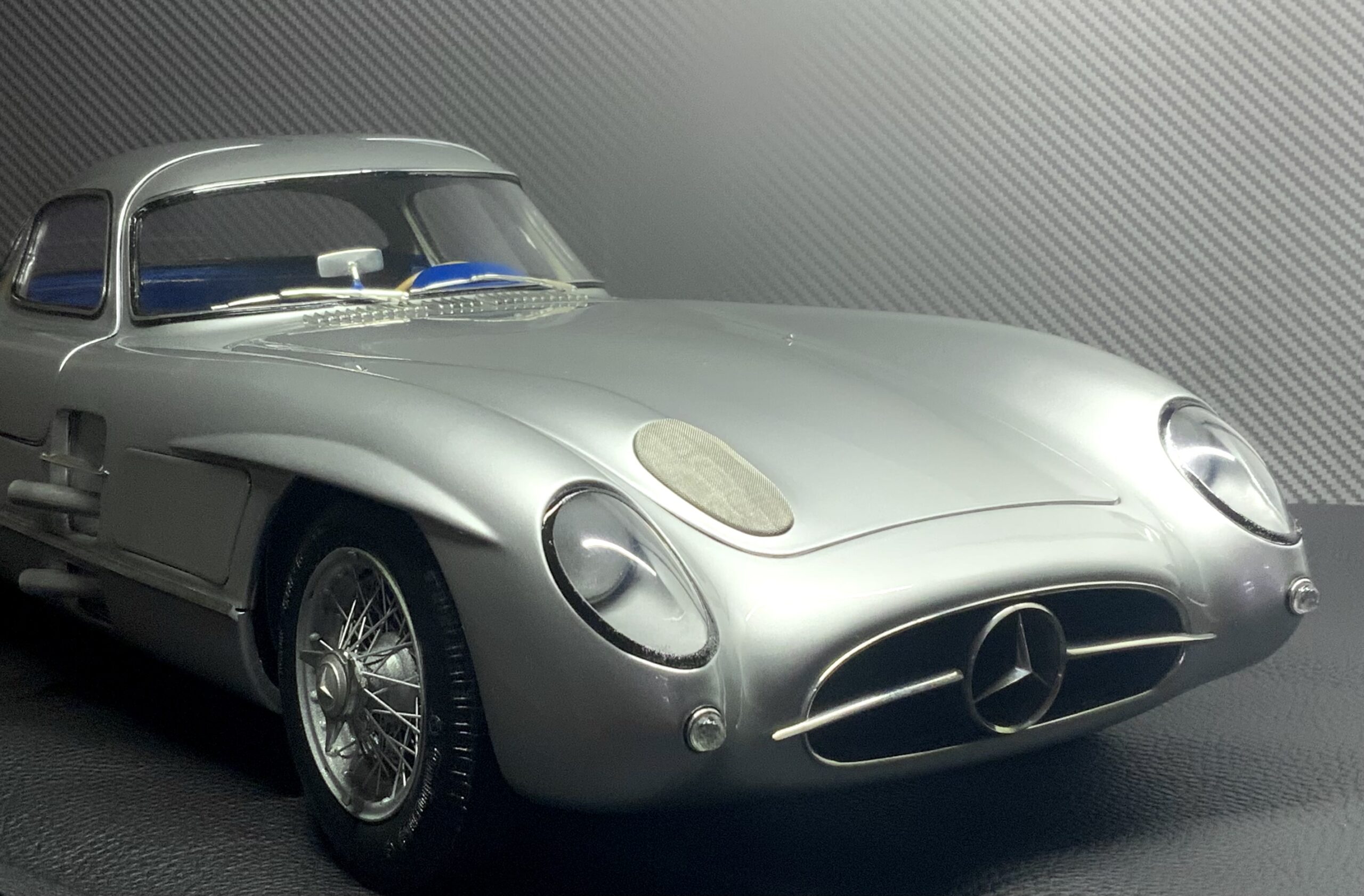 Mercedes-Benz 300 SLR made by tecni-art - 1/8 - Image 2