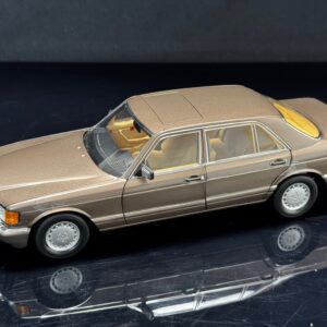 Norev Mercedes Benz 560 SEL (1985-1991) Impala brown - 1/18
