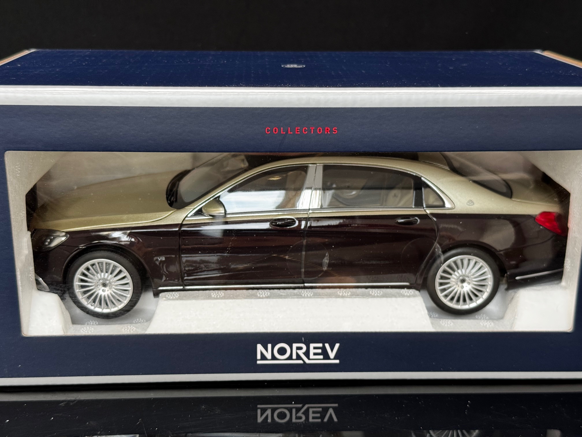 ノレフ メルセデス・ベンツ マイバッハ S 650 2018 ダークレッド
