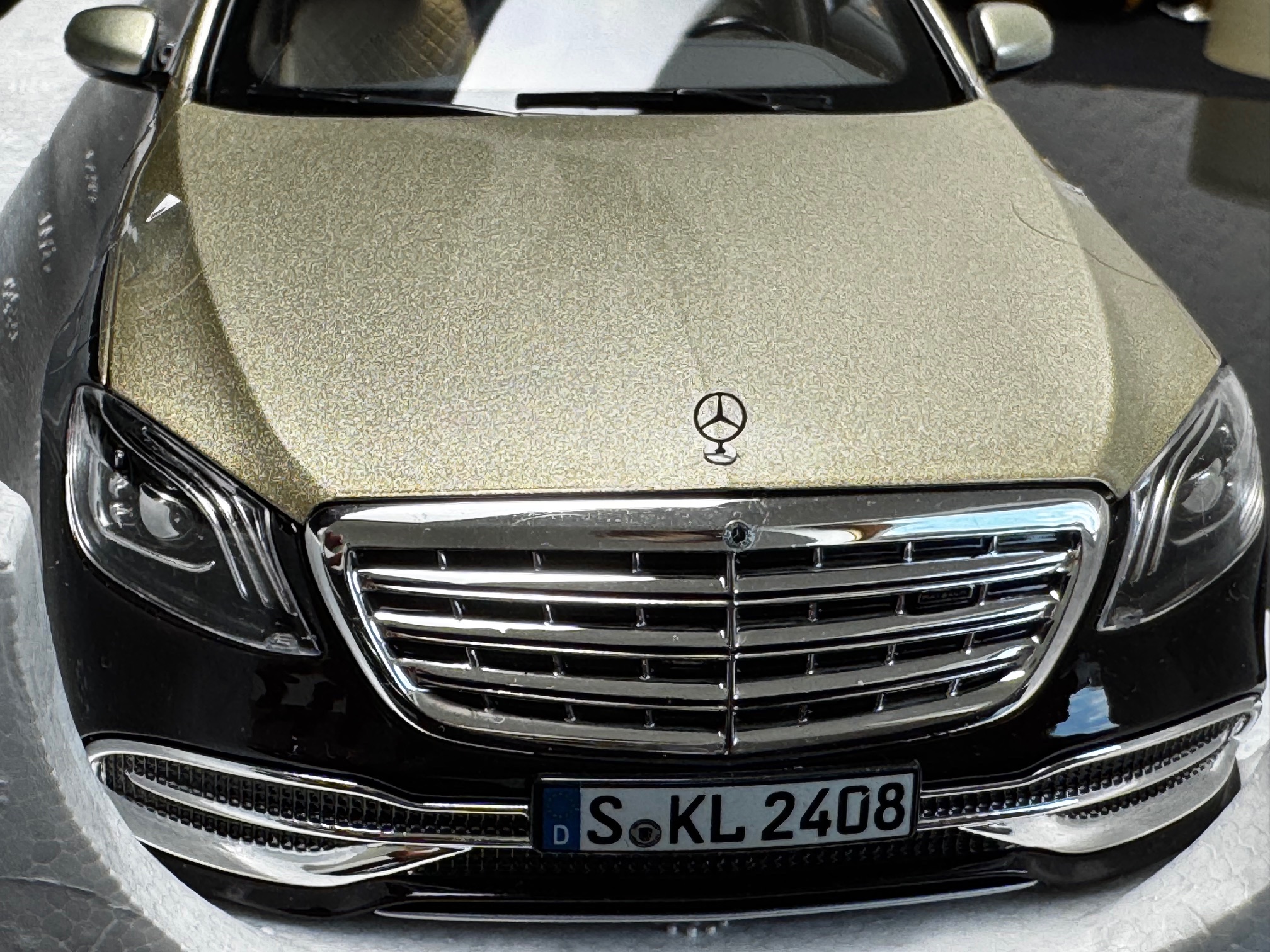 ノレフ メルセデス・ベンツ マイバッハ S 650 2018 ダークレッド