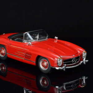 CMC Mercedes-Benz 300 SL Roadster red / black Limited Edition 1500 pcs. - 1/18