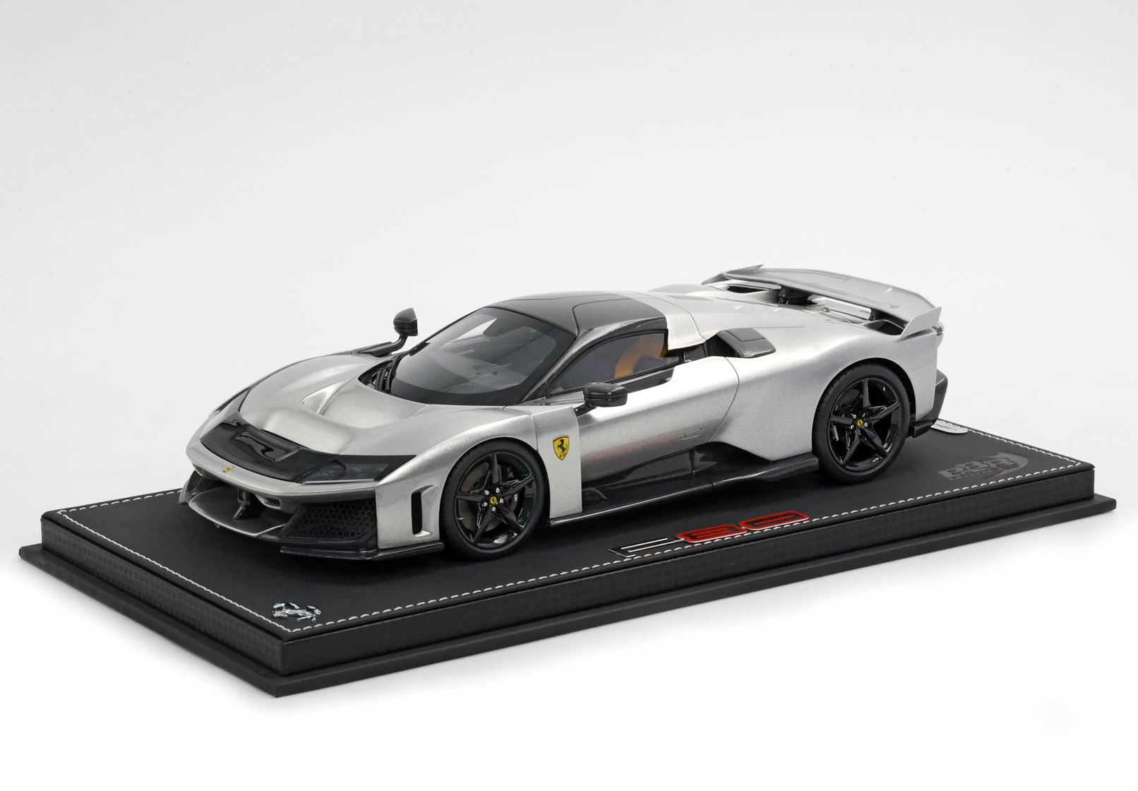 BBR Ferrari F80 Rosso Corsa - Aluminium gloss - 1/18 - 画像5
