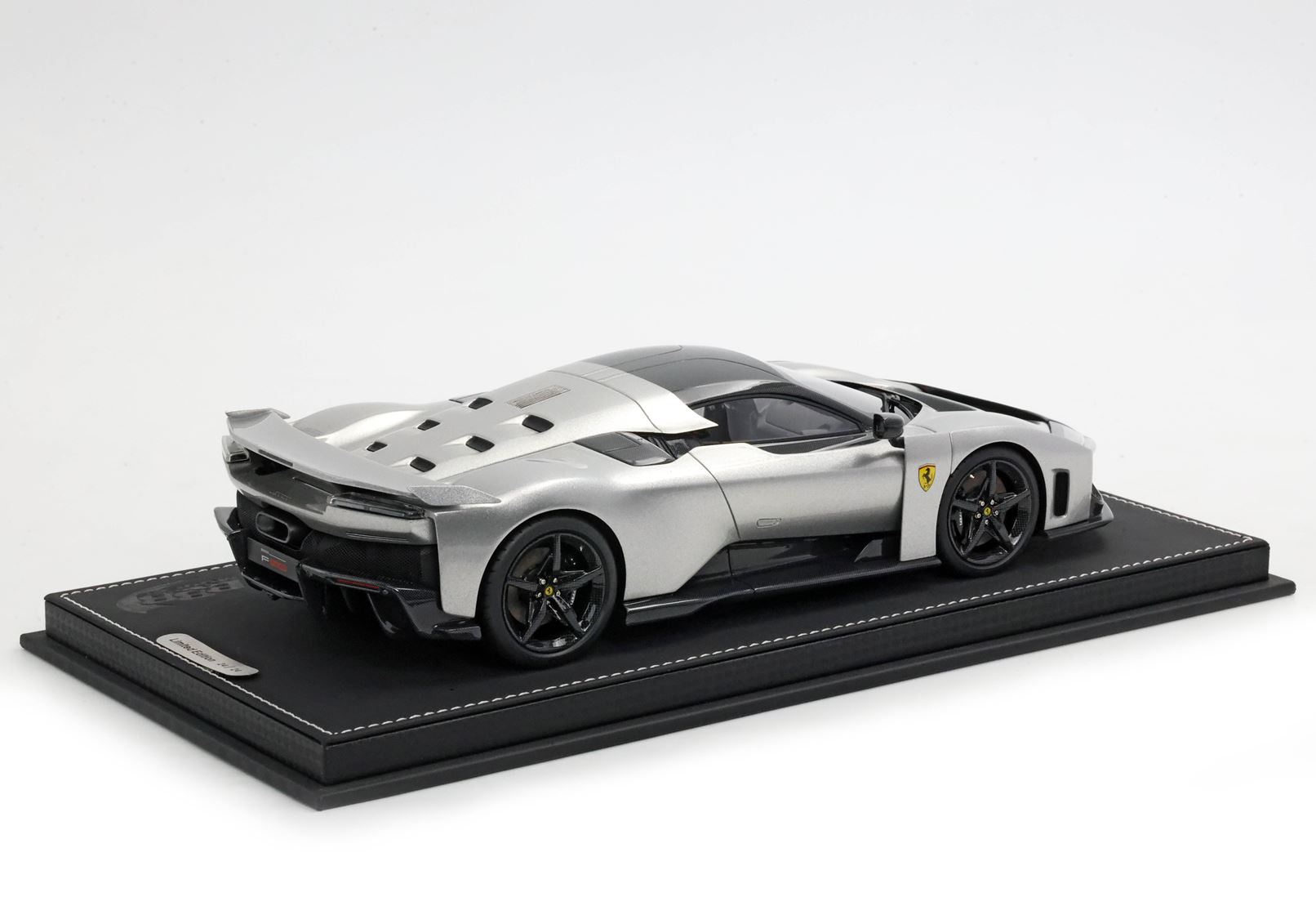 BBR Ferrari F80 Rosso Corsa - Aluminium gloss - 1/18 - 画像4