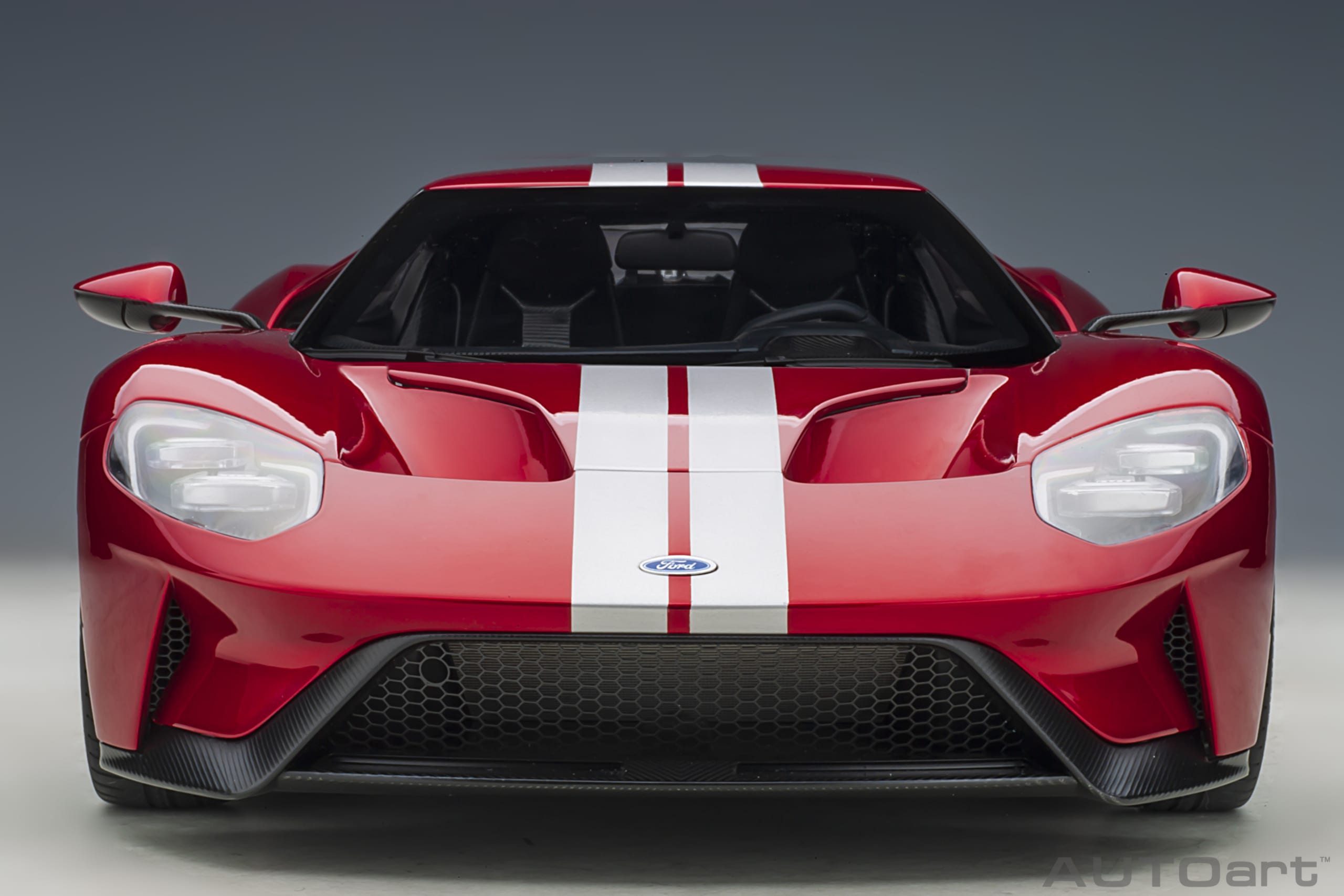 AUTOart Ford GT 2017 1:12 - Liquid Red / Silver Stripes – Bild 5