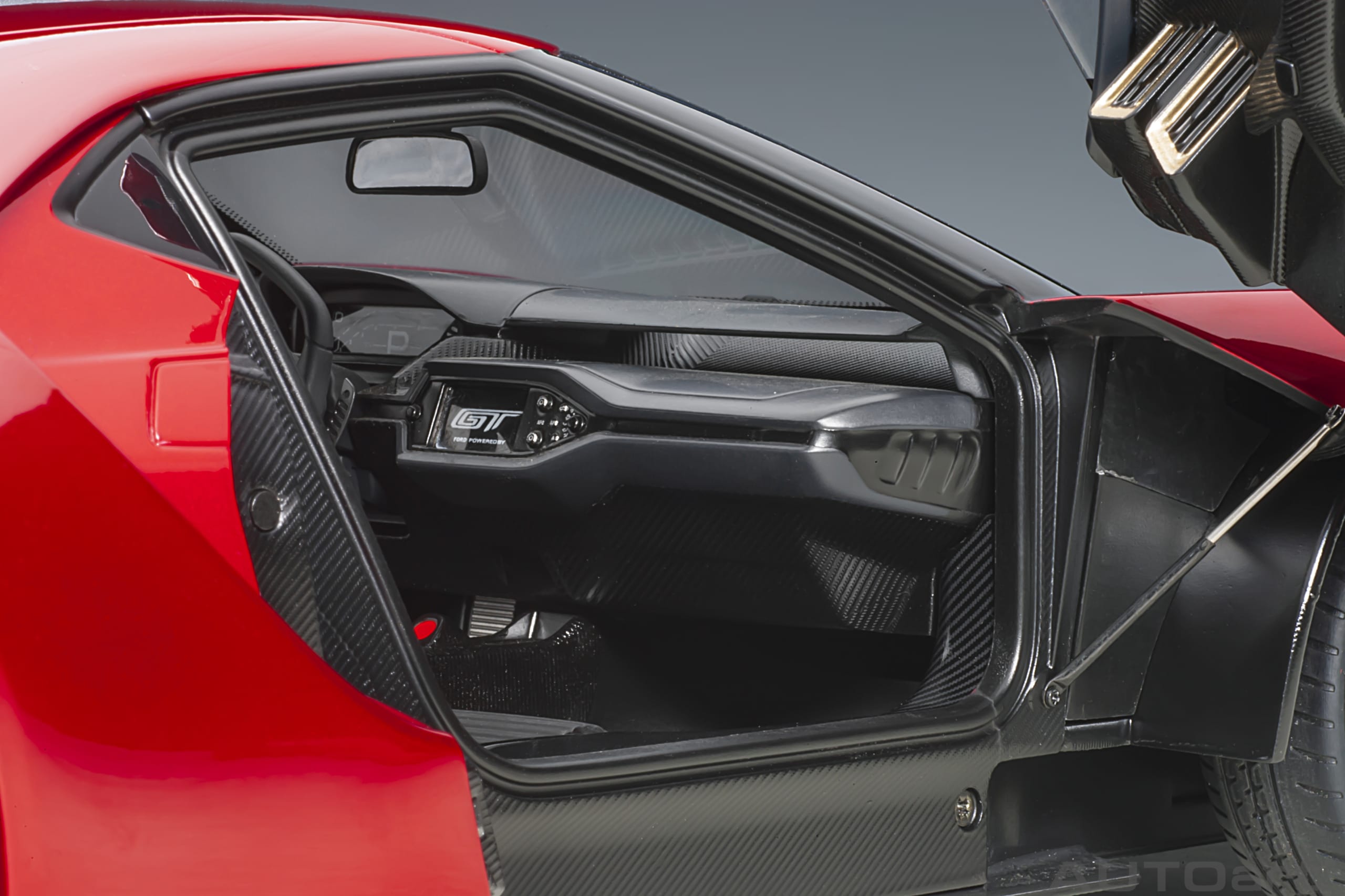 AUTOart Ford GT 2017 1:12 - Liquid Red / Silver Stripes – Bild 10