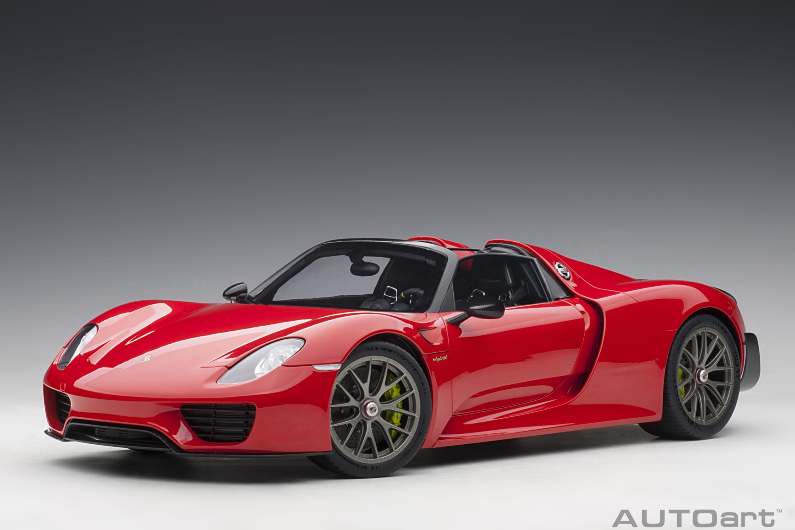 أوتو آرت بورش 918 سبايدر 2013 1:12 - أحمر غارديز