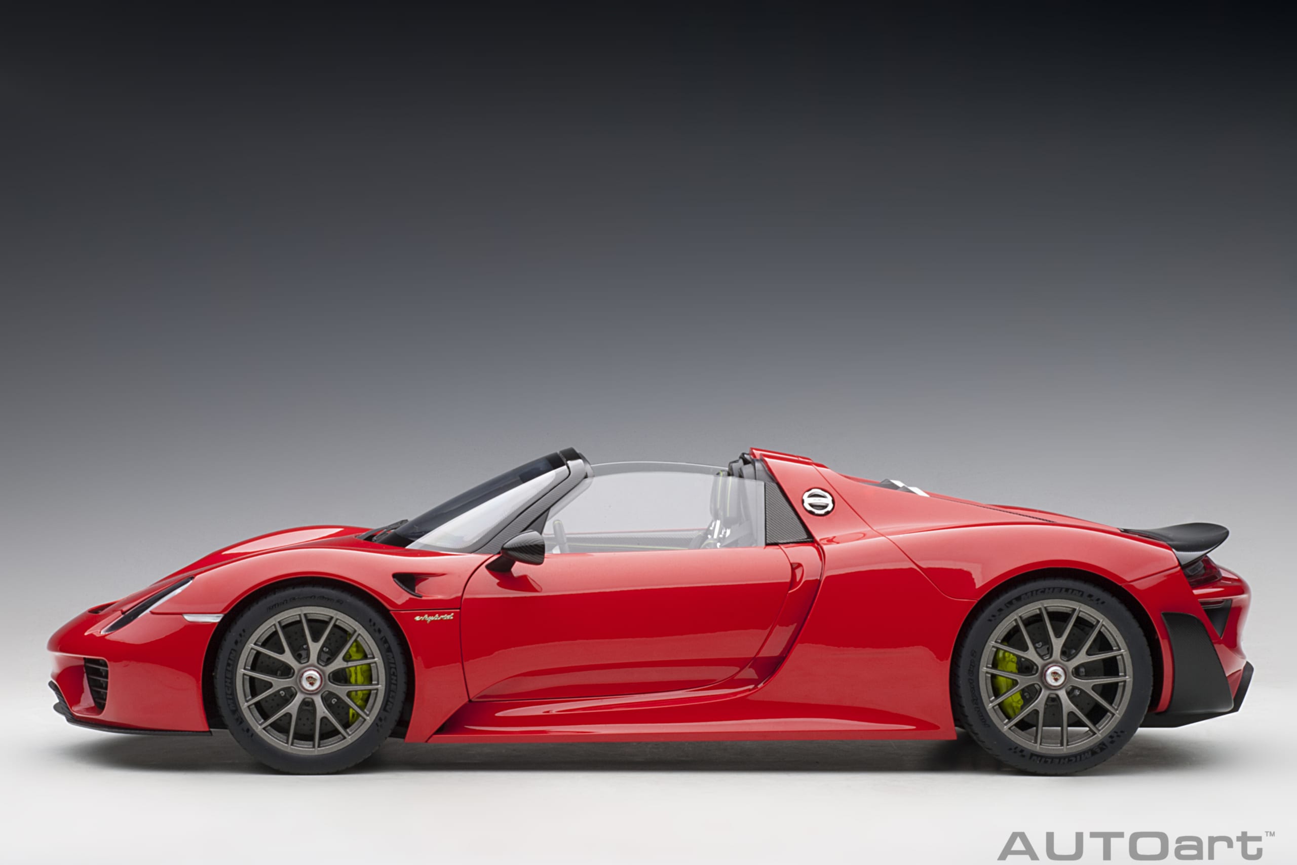 AUTOart Porsche 918 Spyder 2013 1:12 - Guards Red - Image 5