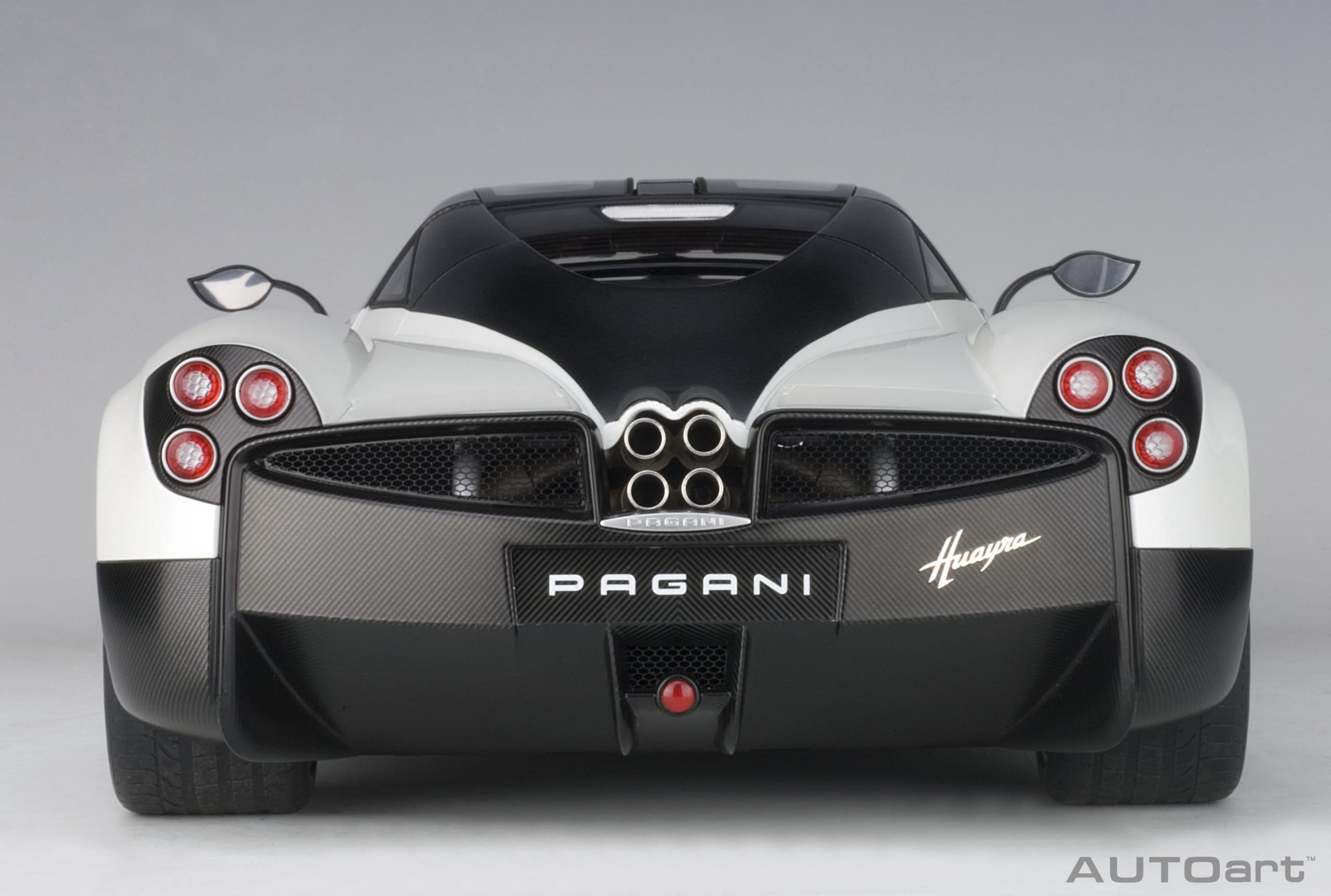 AUTOart Pagani Huayra 1:12 - White - Image 6