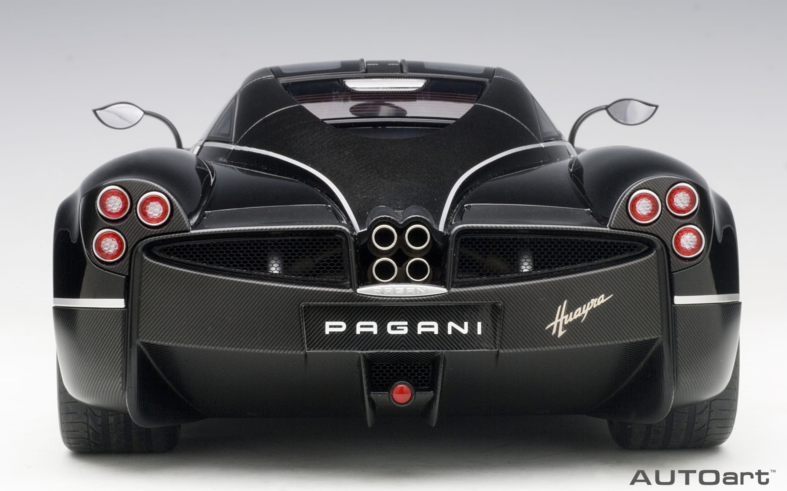 AUTOart Pagani Huayra 1:12 - Glossy Black - Image 6