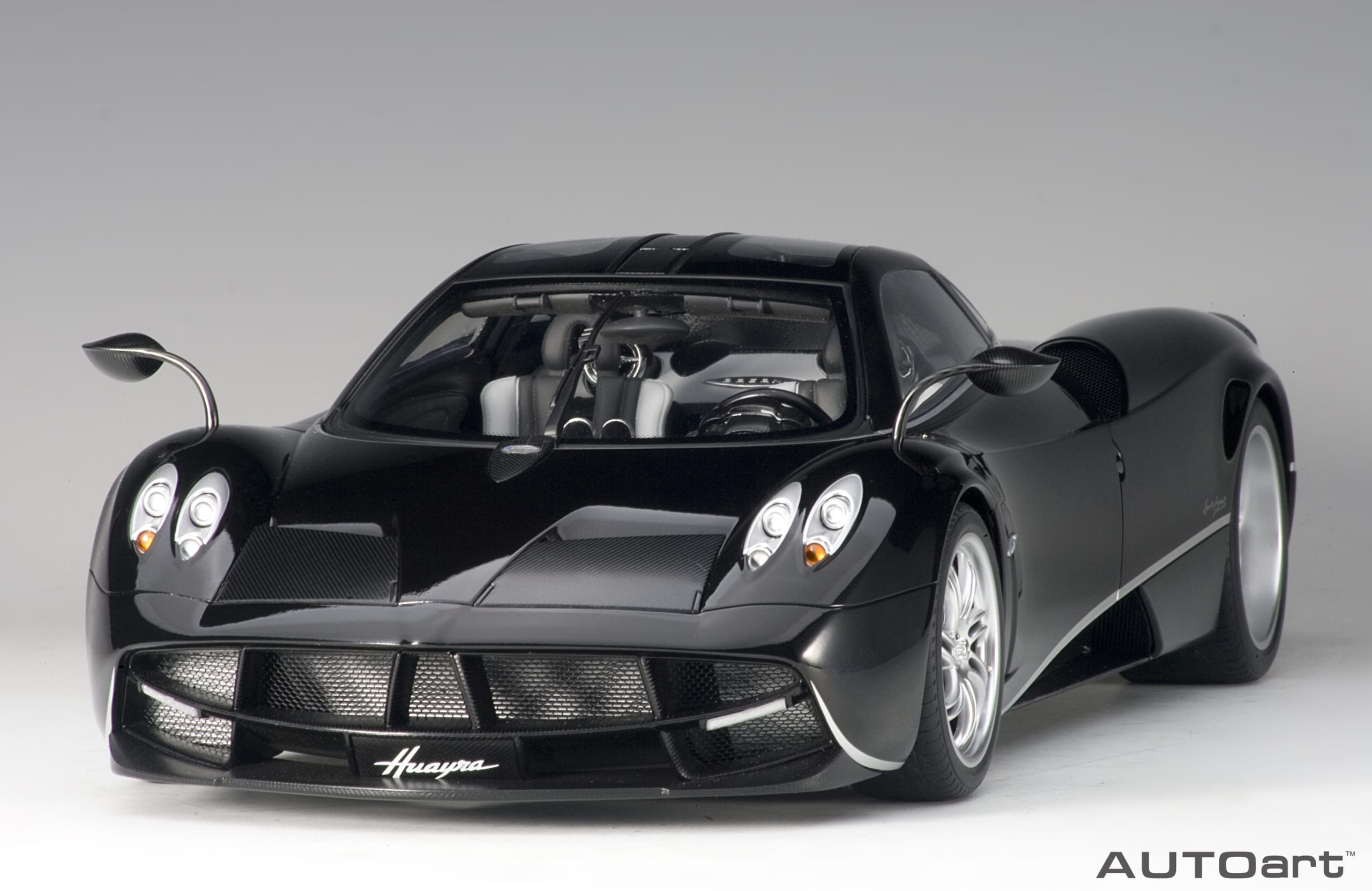 AUTOart Pagani Huayra 1:12 - Glossy Black - Image 16
