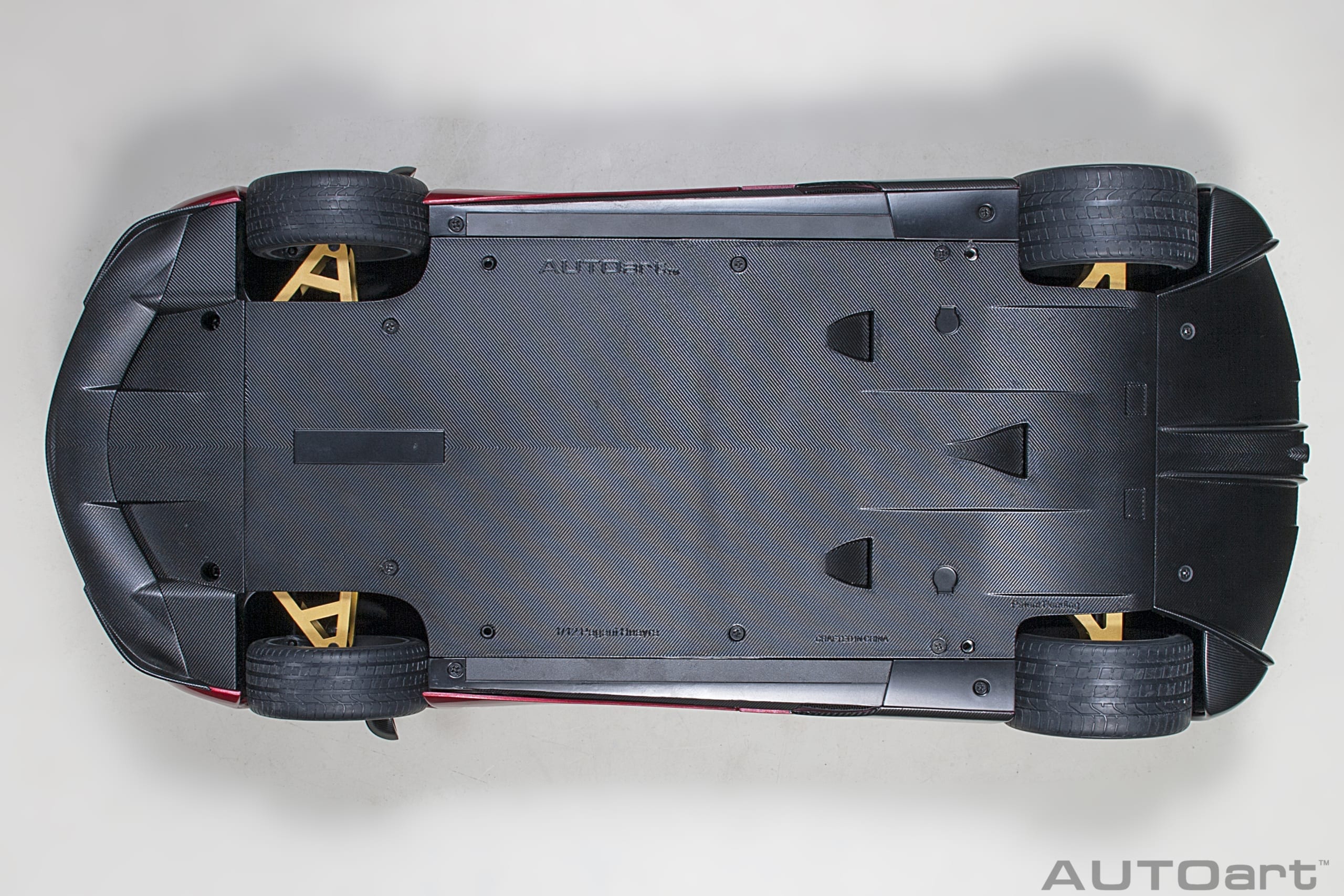 AUTOart Pagani Huayra 1:12 - Metallic Red - Image 8