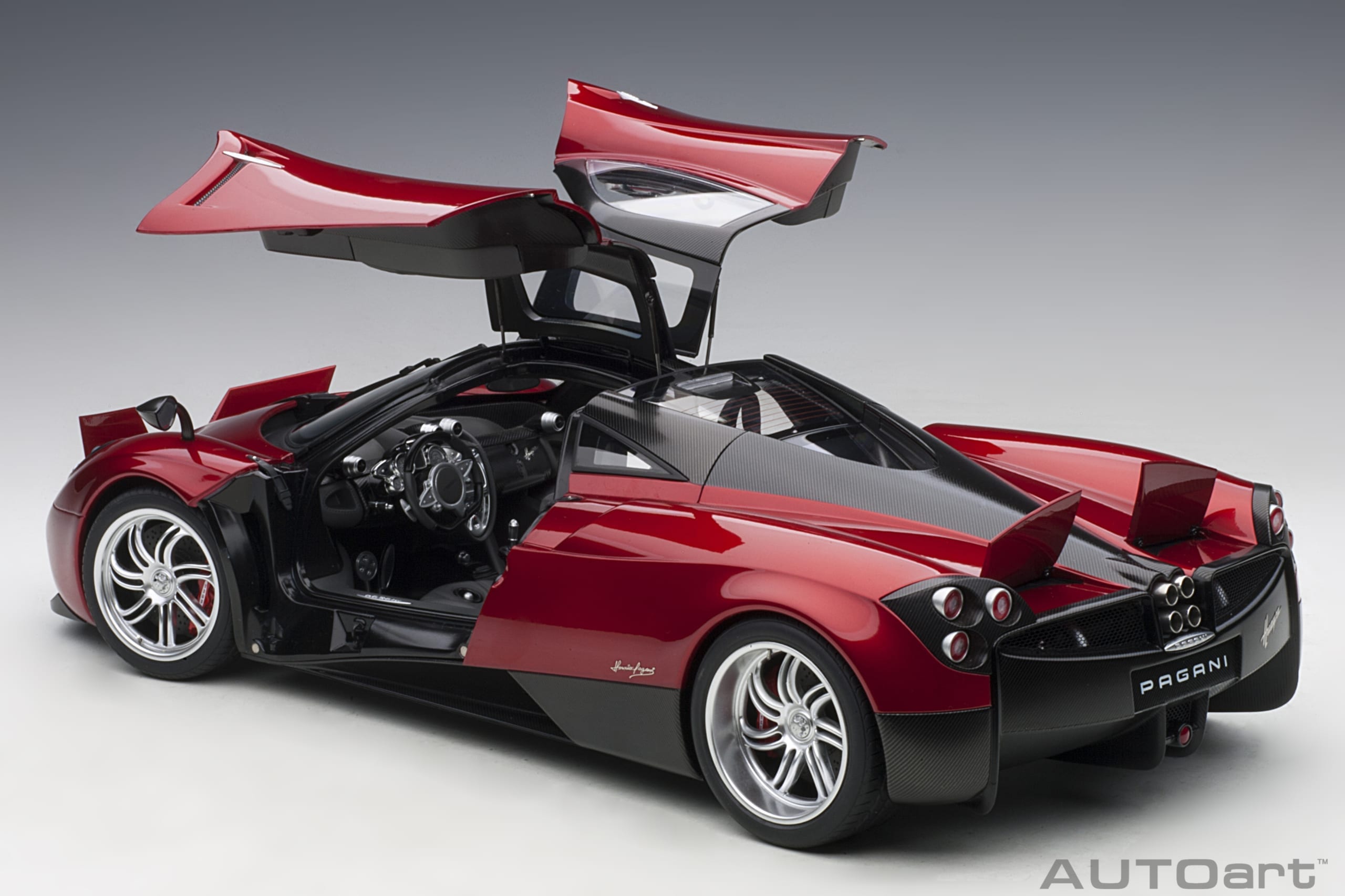 AUTOart Pagani Huayra 1:12 - Metallic Red - Image 13