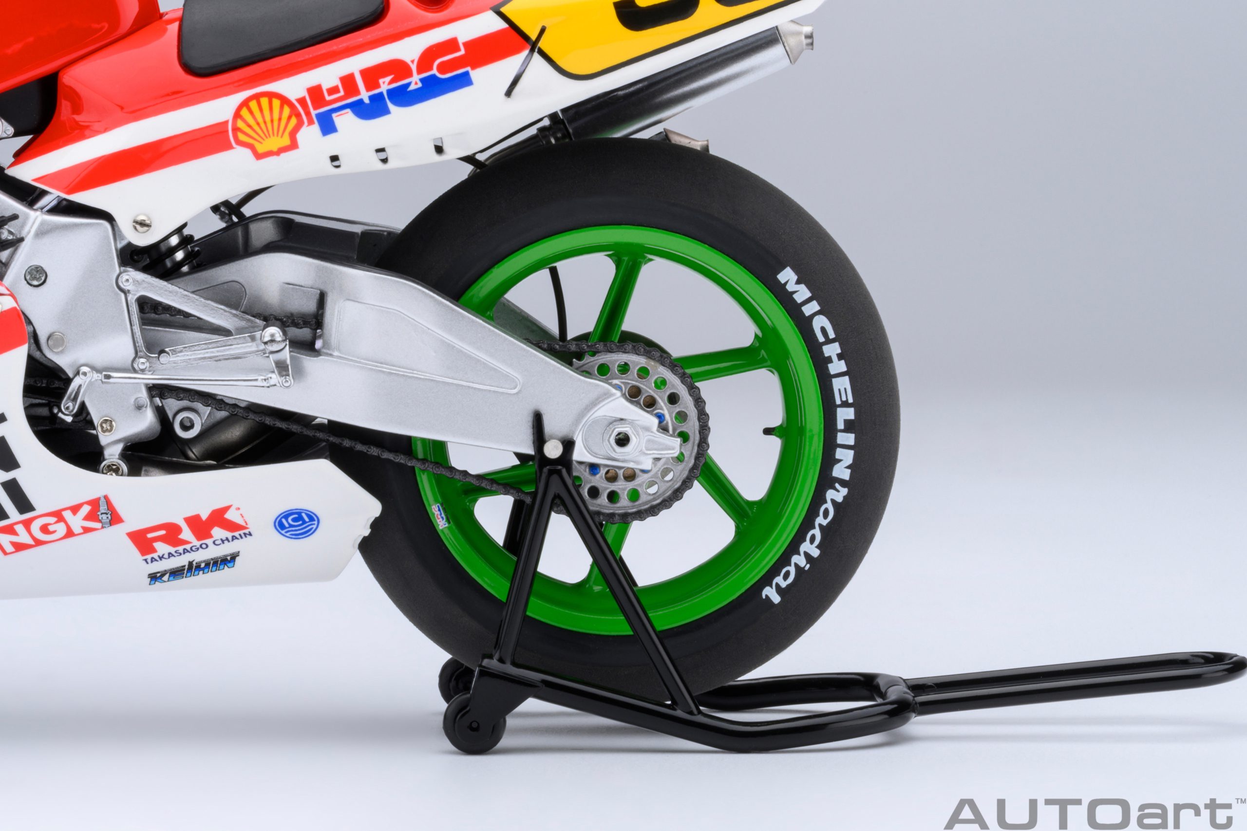 AUTOart Honda NSR 500 1989 WGP500 Baribari Densetsu Version #56 1:12 - Image 10