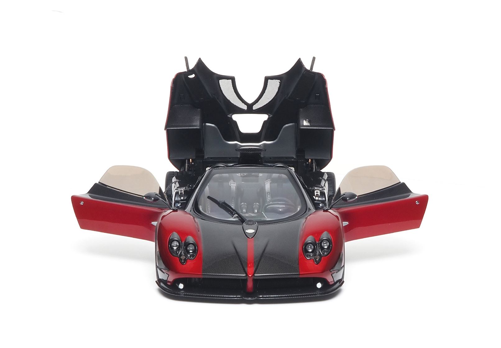 BBR Pagani Zonda Cinque Roadster - Dubai Red | 1:18