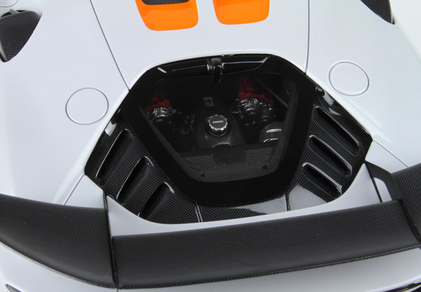 BBR Ferrari SF90XX Stradale - Arctic White | 1:12 - Imagen 8