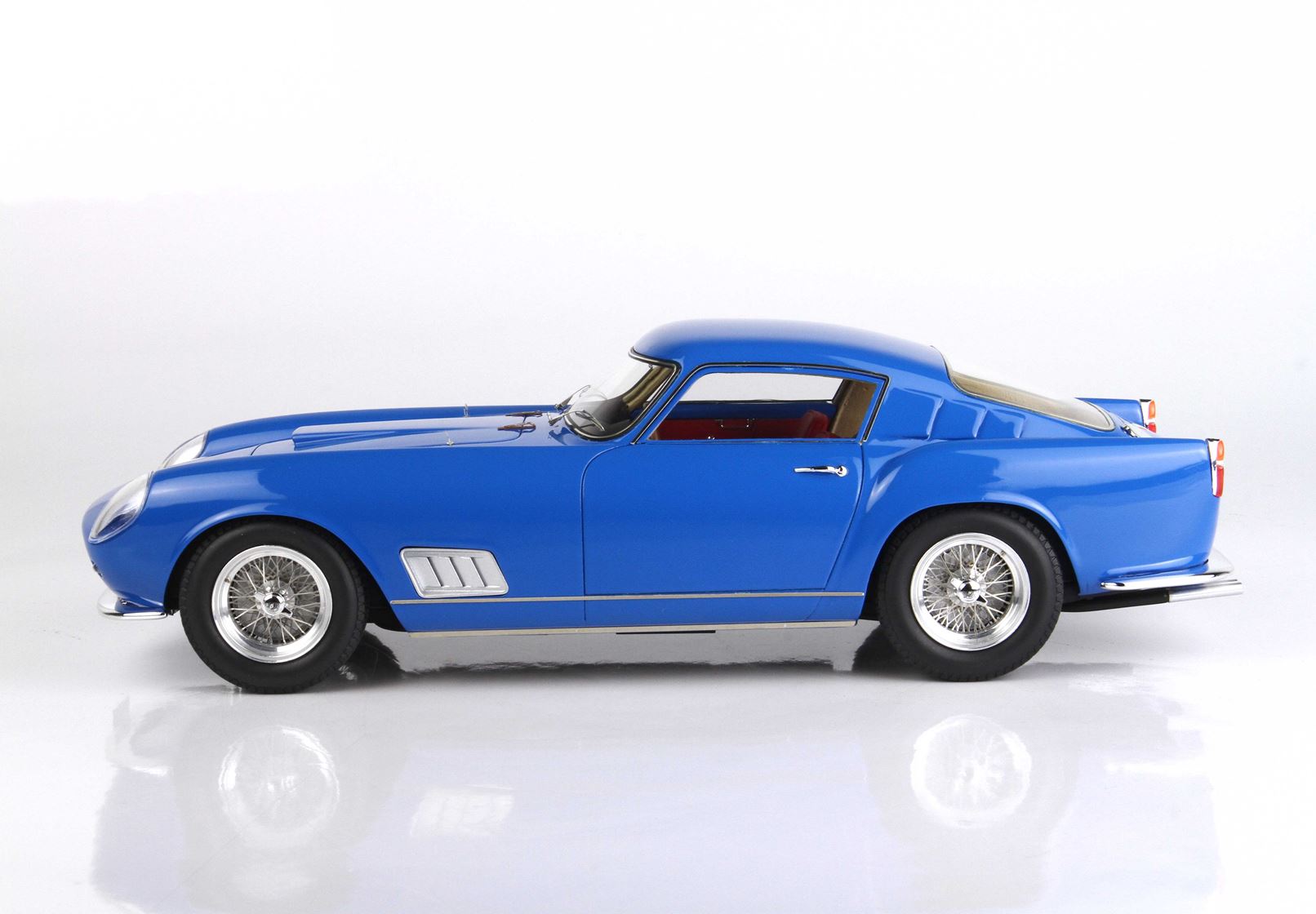BBR Ferrari 250 TDF 1958 Faro carenato | 1:18 - Imagen 12