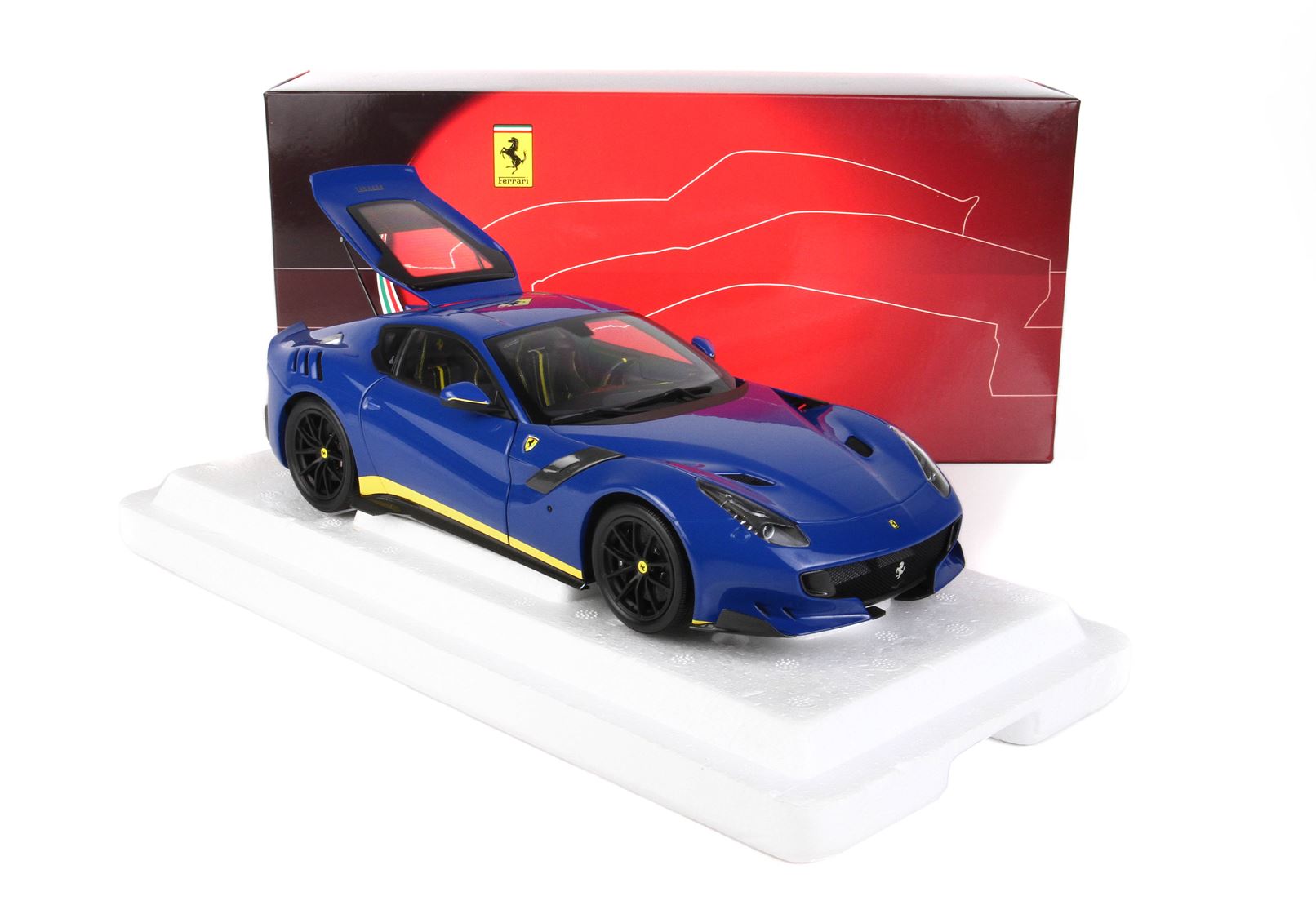 BBR Ferrari F12 TDF - Dino Blue / Yellow Details | 1:18