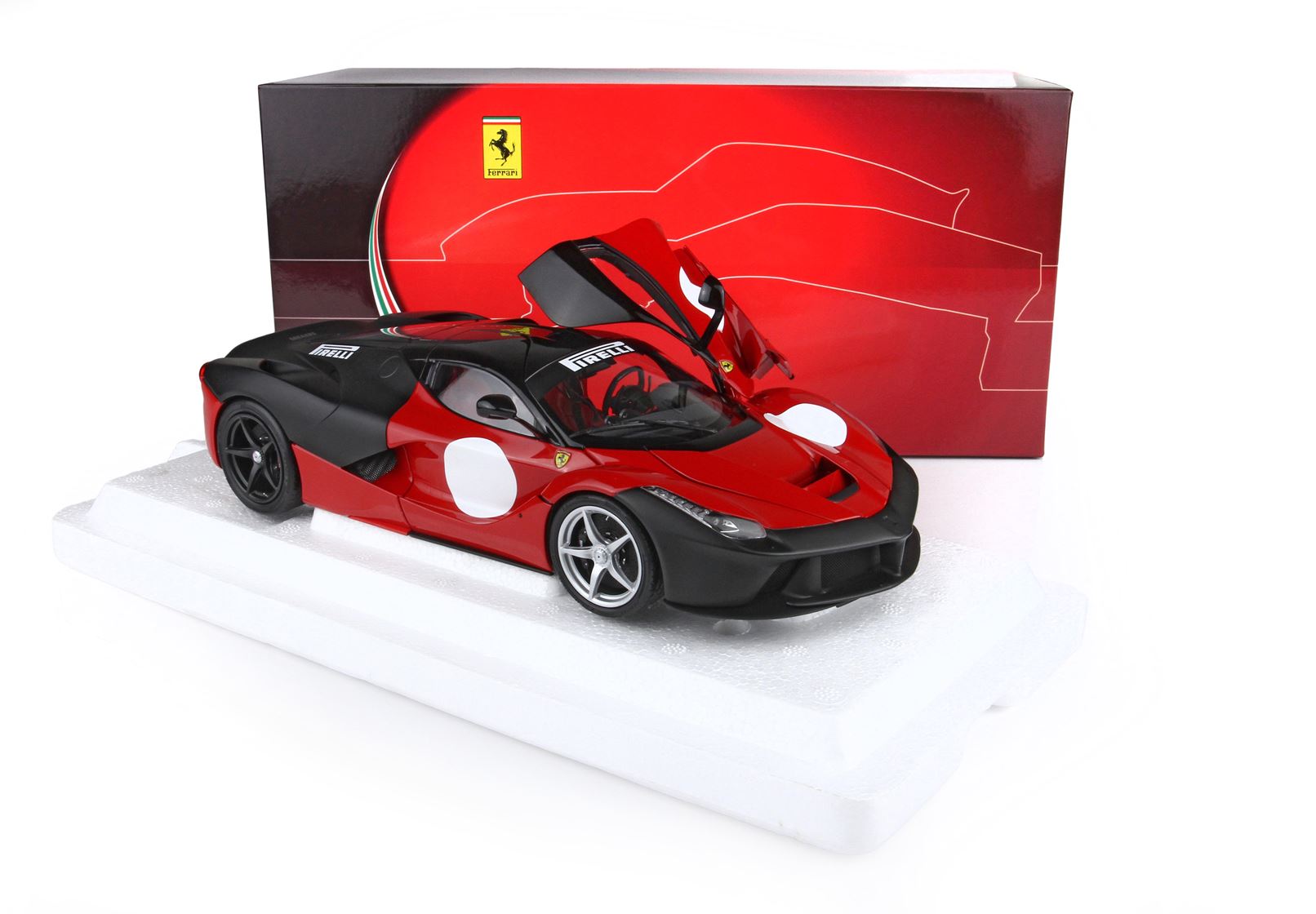 BBR Ferrari LaFerrari Test 2012 - Red / Matte Black | 1:18