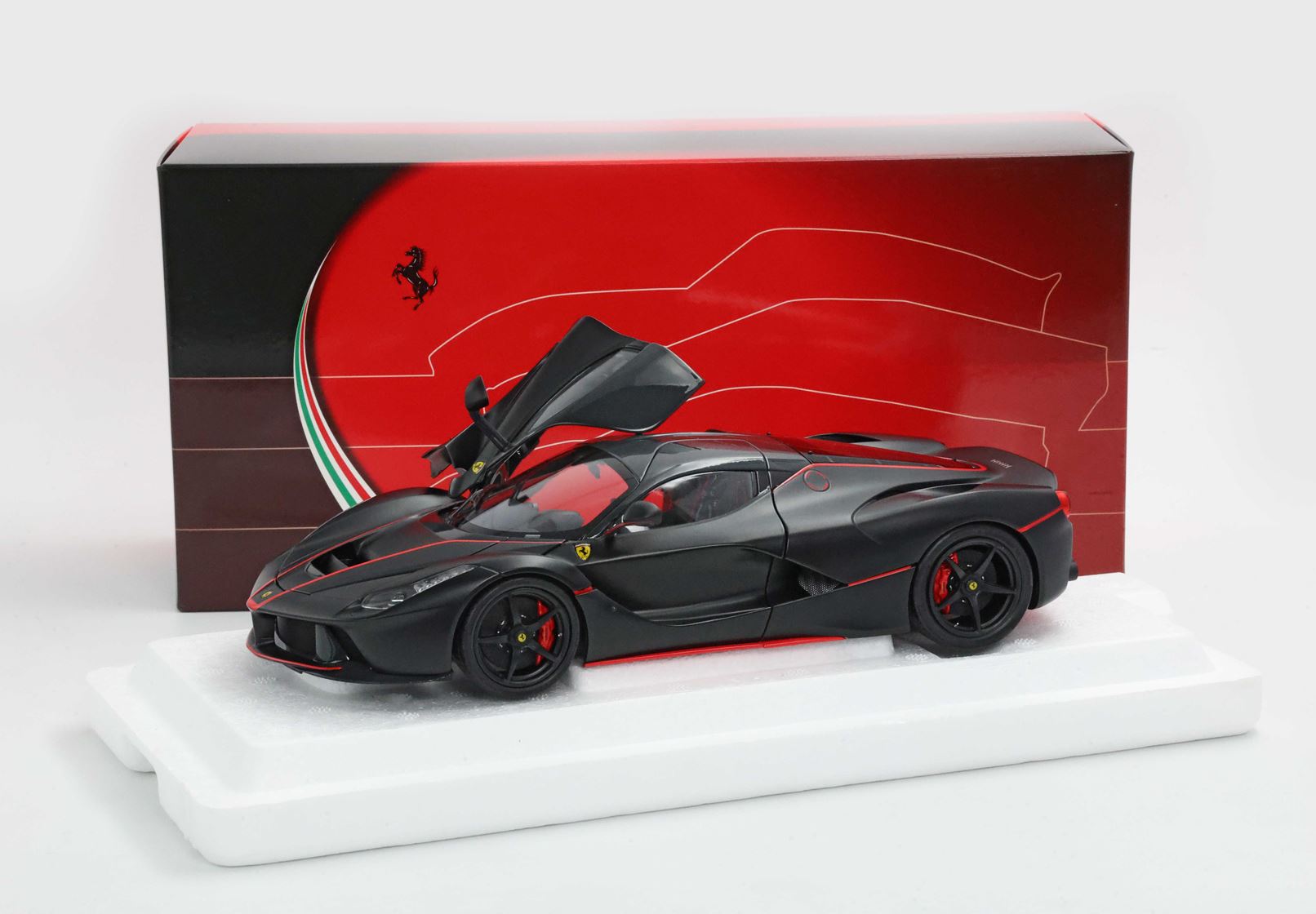 BBR Ferrari LaFerrari Fernando Alonso - Negro Mate con Rayas Rojas | 1:18