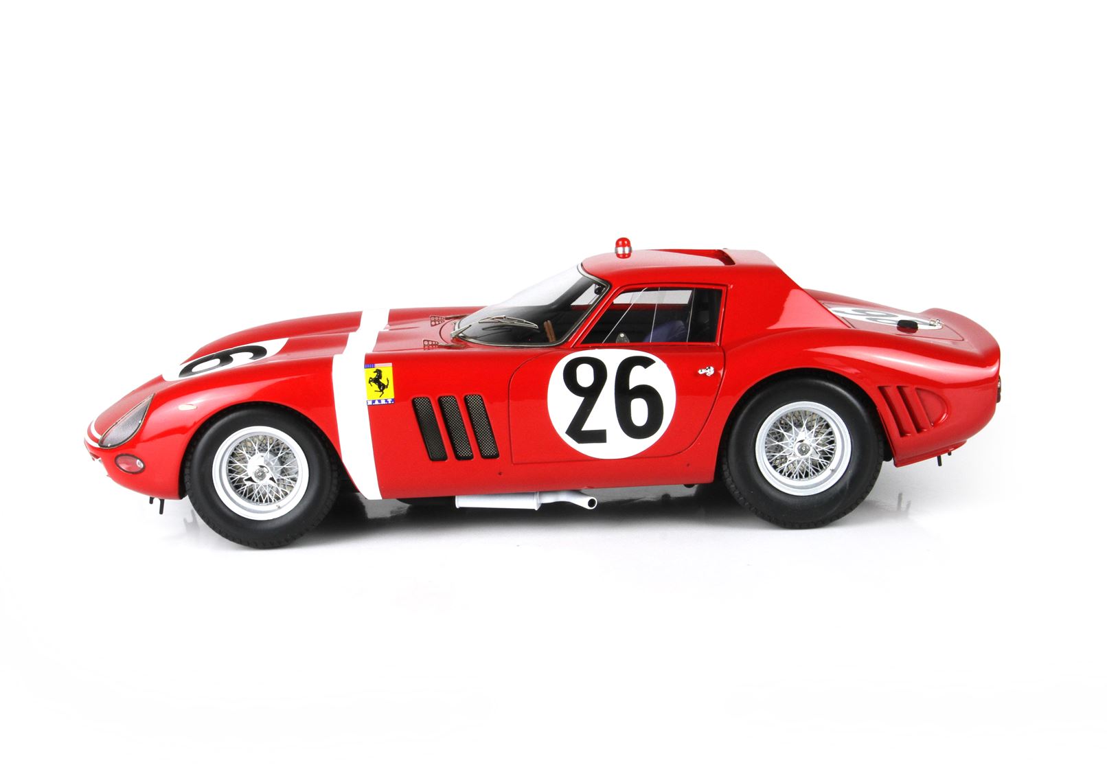 BBR Ferrari 250 GTO 24 H Le Mans 1964 S/N 5571 GT Car N. 26 Hugus - Rosinski | 1:18 - Imagen 6