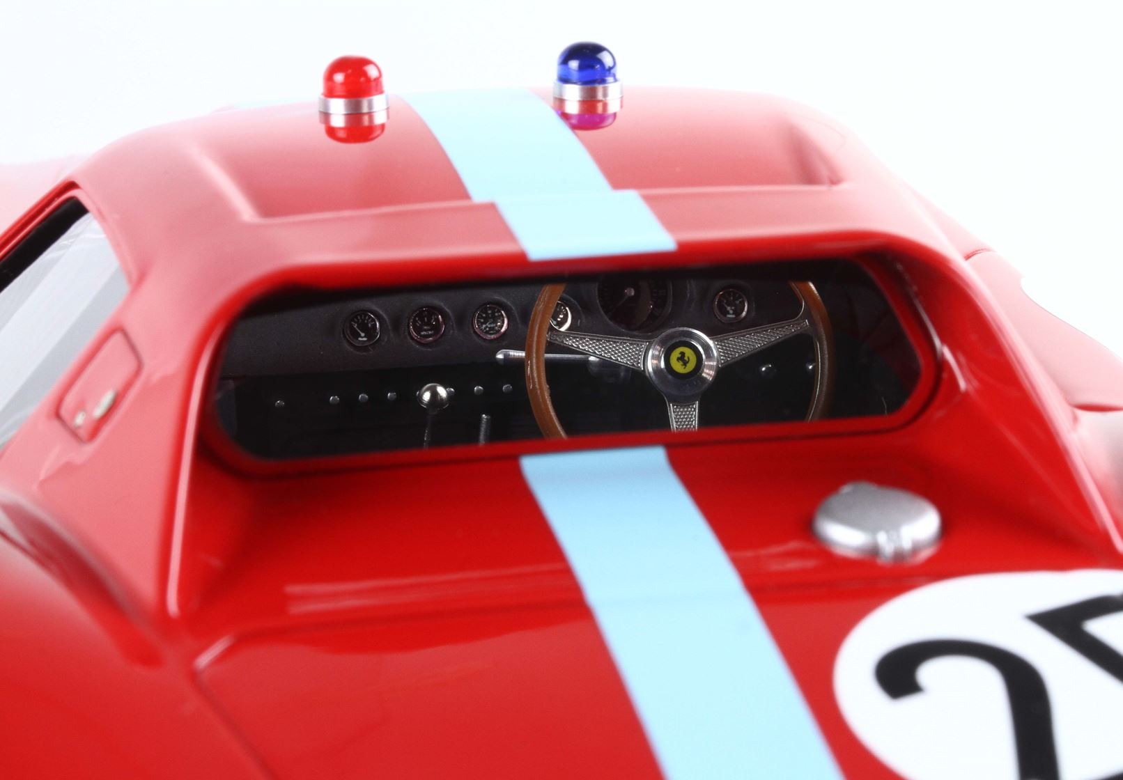 BBR Ferrari 250 GTO 24h Le Mans 1964 S/N 4399 GT Car No. 25 | 1:18 - Imagen 4