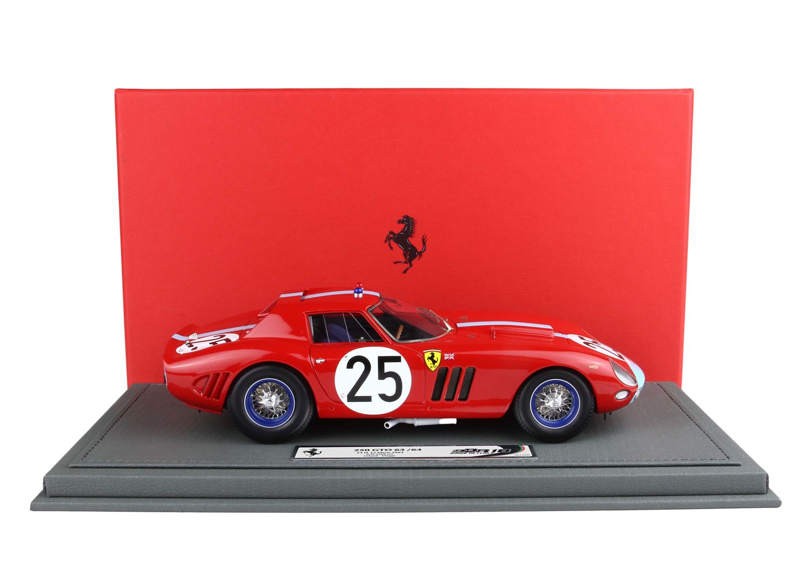 BBR Ferrari 250 GTO 24h Le Mans 1964 S/N 4399 GT Car No. 25 | 1:18 - Imagen 9