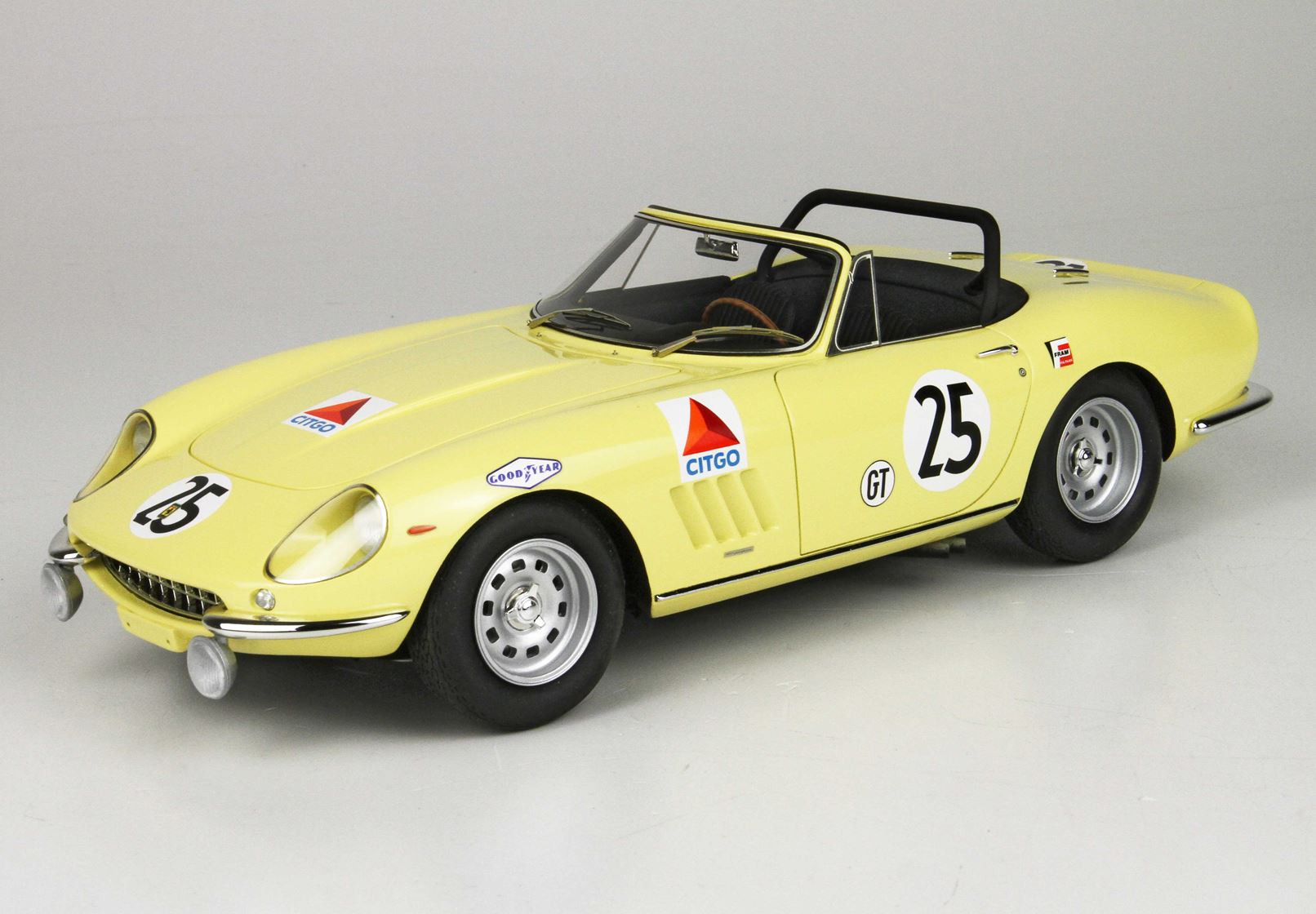 BBR Ferrari 275 GTS 4 NART Sebring 1967 - Yellow | 1:18 - Immagine 4