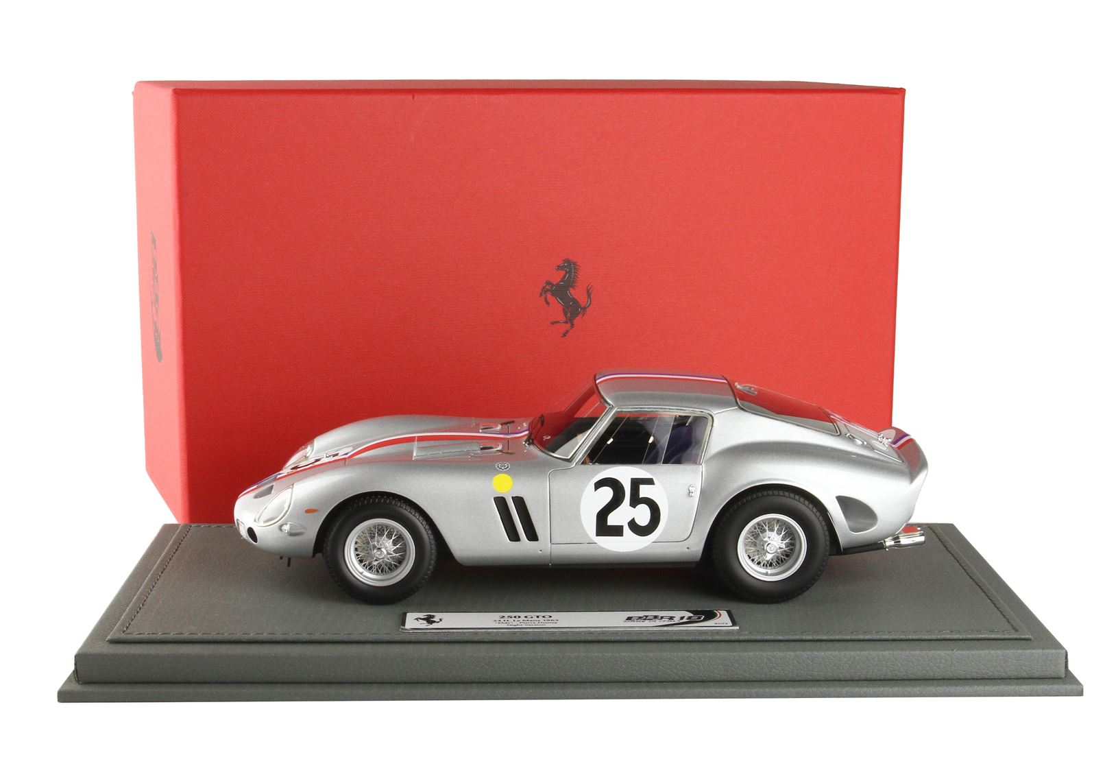 BBR Ferrari 250 GTO 24h Le Mans 1963 Car No. 25 Night Version - Metallic Grey | 1:18 - Immagine 6