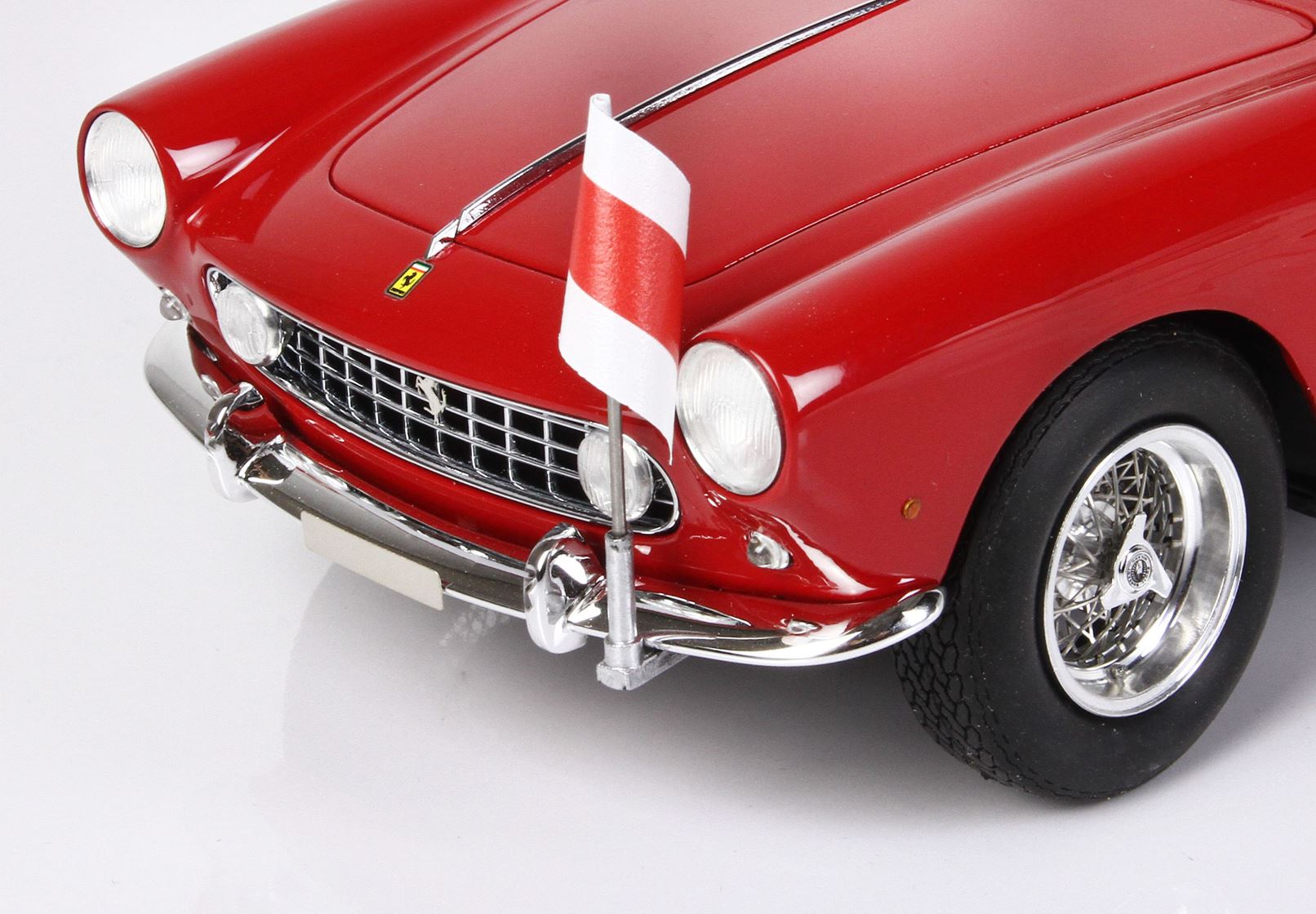 BBR Ferrari 250 GT 2+2 Pace Car 24H Le Mans 1960 | 1:18 - Imagen 17
