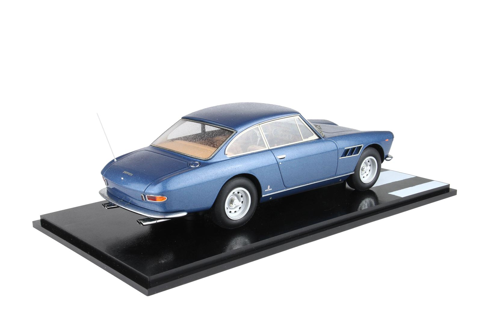 BBR Ferrari 330 GT 2+2 S/N 7161 GT Enzo Ferrari Personal Car - Metallic Blue | 1:18 - Imagen 2