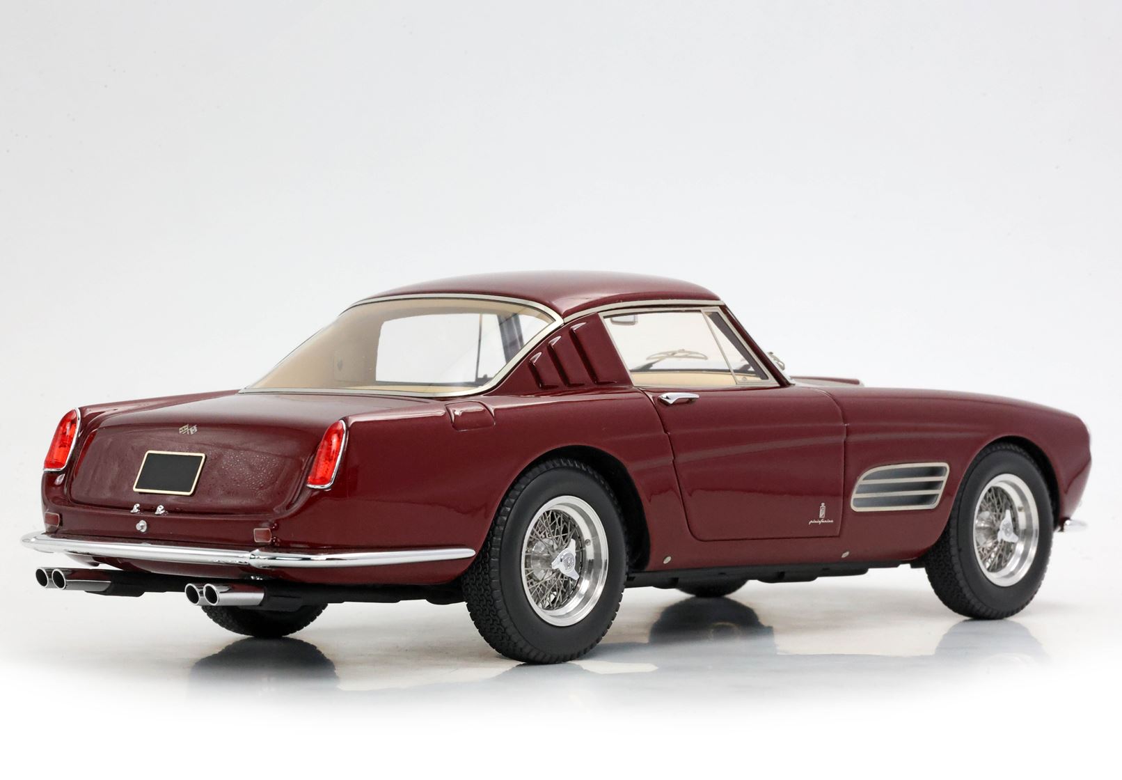 BBR Ferrari 410 Superamerica Serie III SN 1495 SA - Ruby Red | 1:18 - Image 4