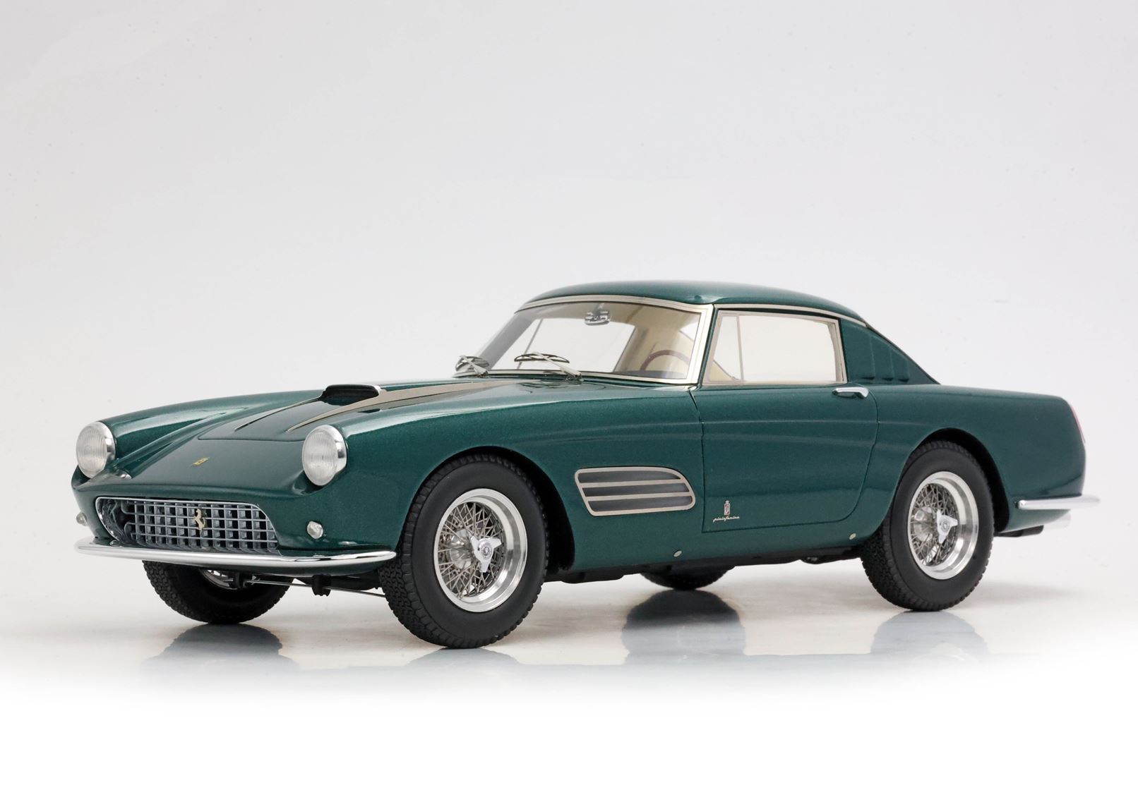 BBR Ferrari 410 Superamerica Serie III SN 1477 SA - Pine Green Metallic | 1:18 - Imagen 4