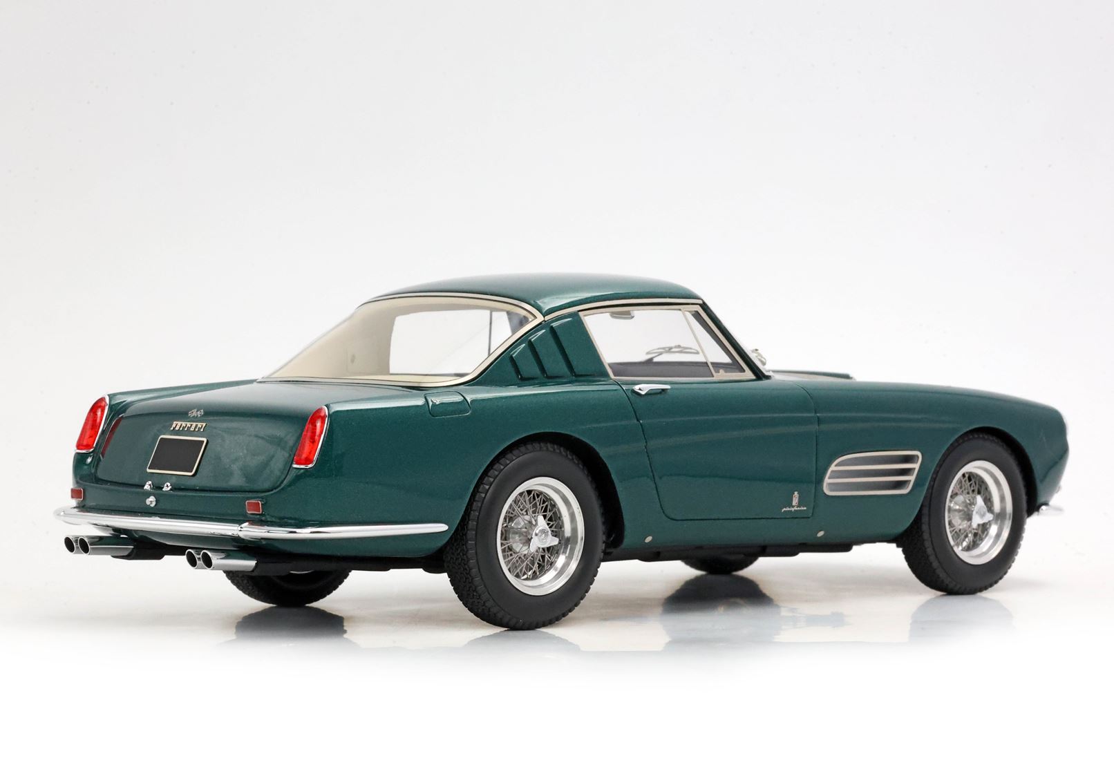 BBR Ferrari 410 Superamerica Serie III SN 1477 SA - Pine Green Metallic | 1:18 - Imagen 5