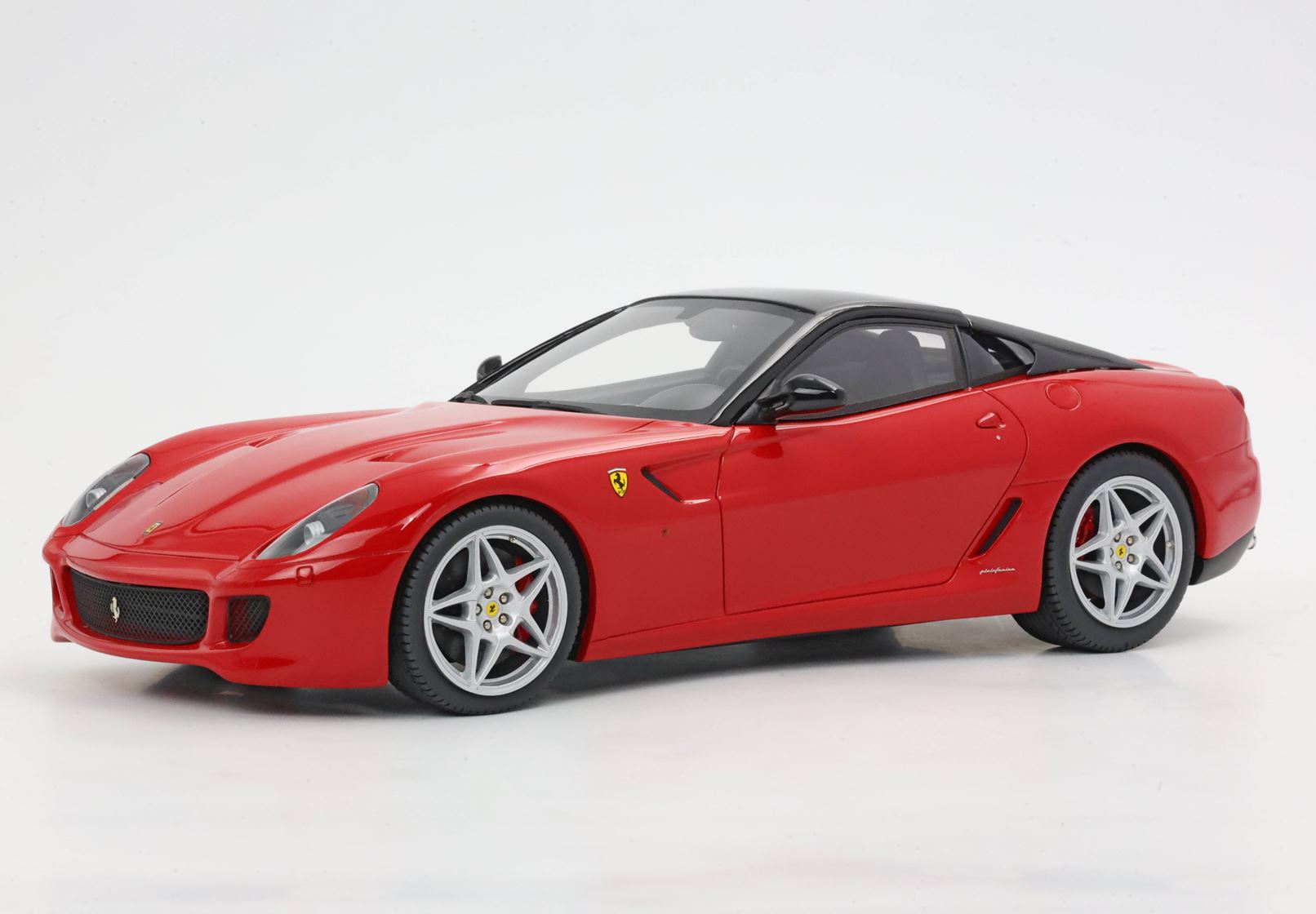 BBR Ferrari 599 GTB Fiorano 2006 Automatic Gearbox - Rosso Corsa / Black Roof | 1:18 - Imagen 5