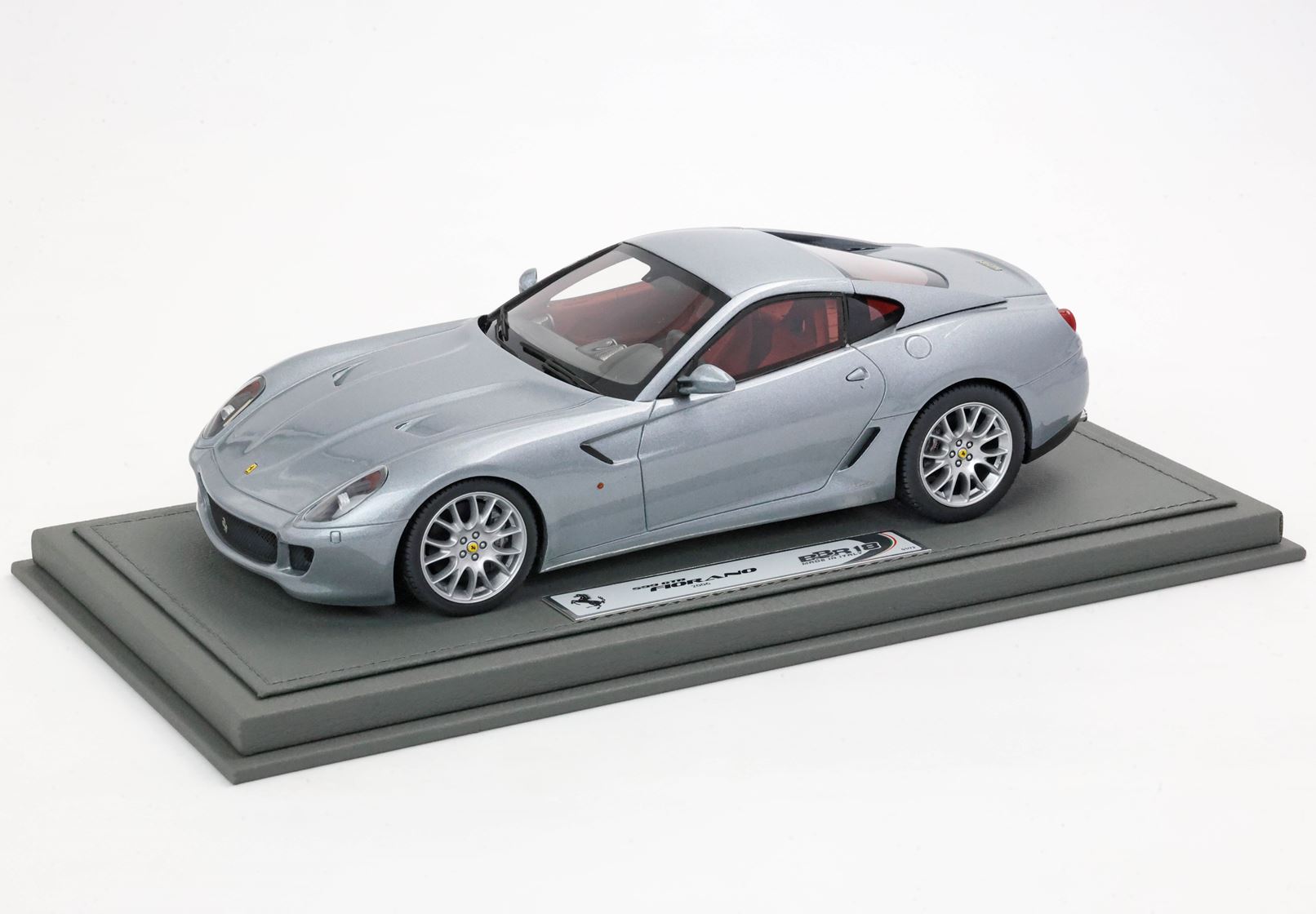 BBR Ferrari 599 GTB Fiorano 2006 - Gris Titanio | 1:18
