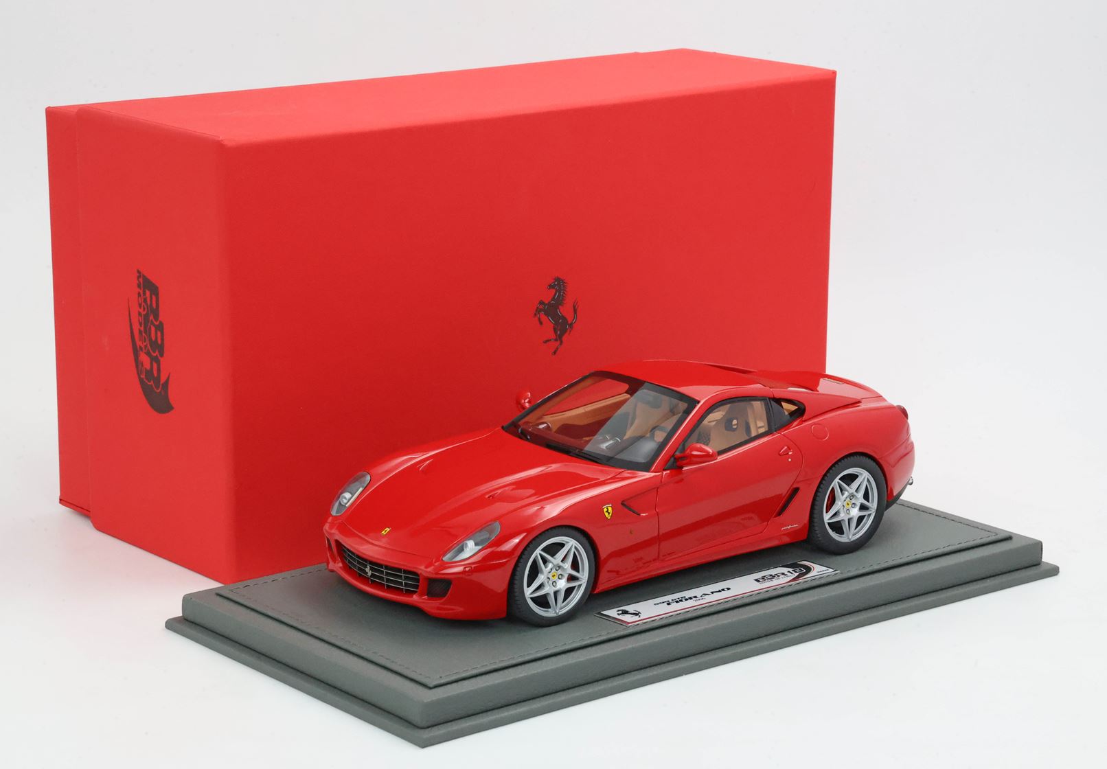 BBR Ferrari 599 GTB Fiorano 2006 Automatic Transmission - Red | 1:18 - Imagen 10