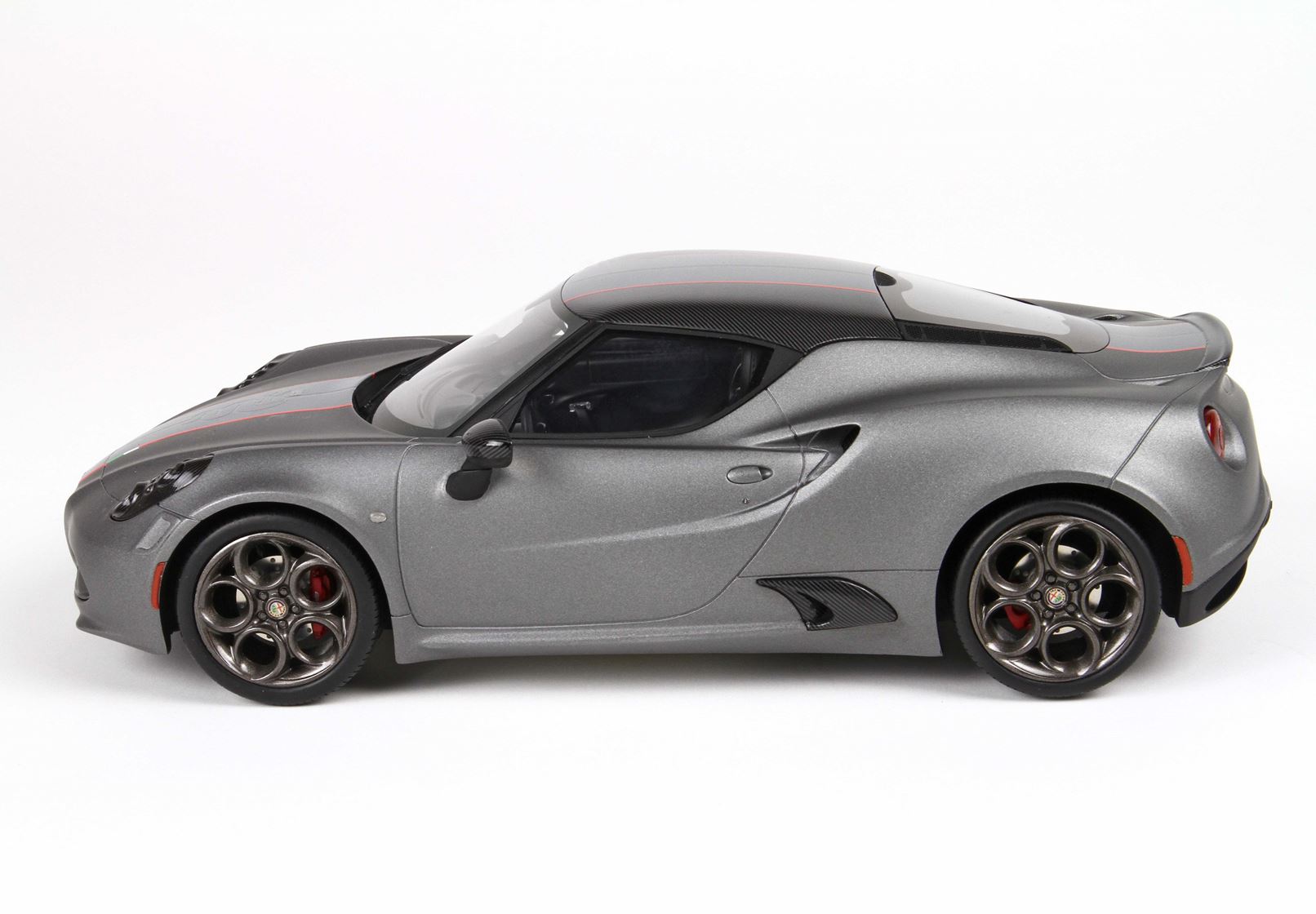BBR Alfa Romeo 4C Competizione - Matte Vesuvio Grey | 1:18 - Imagen 2
