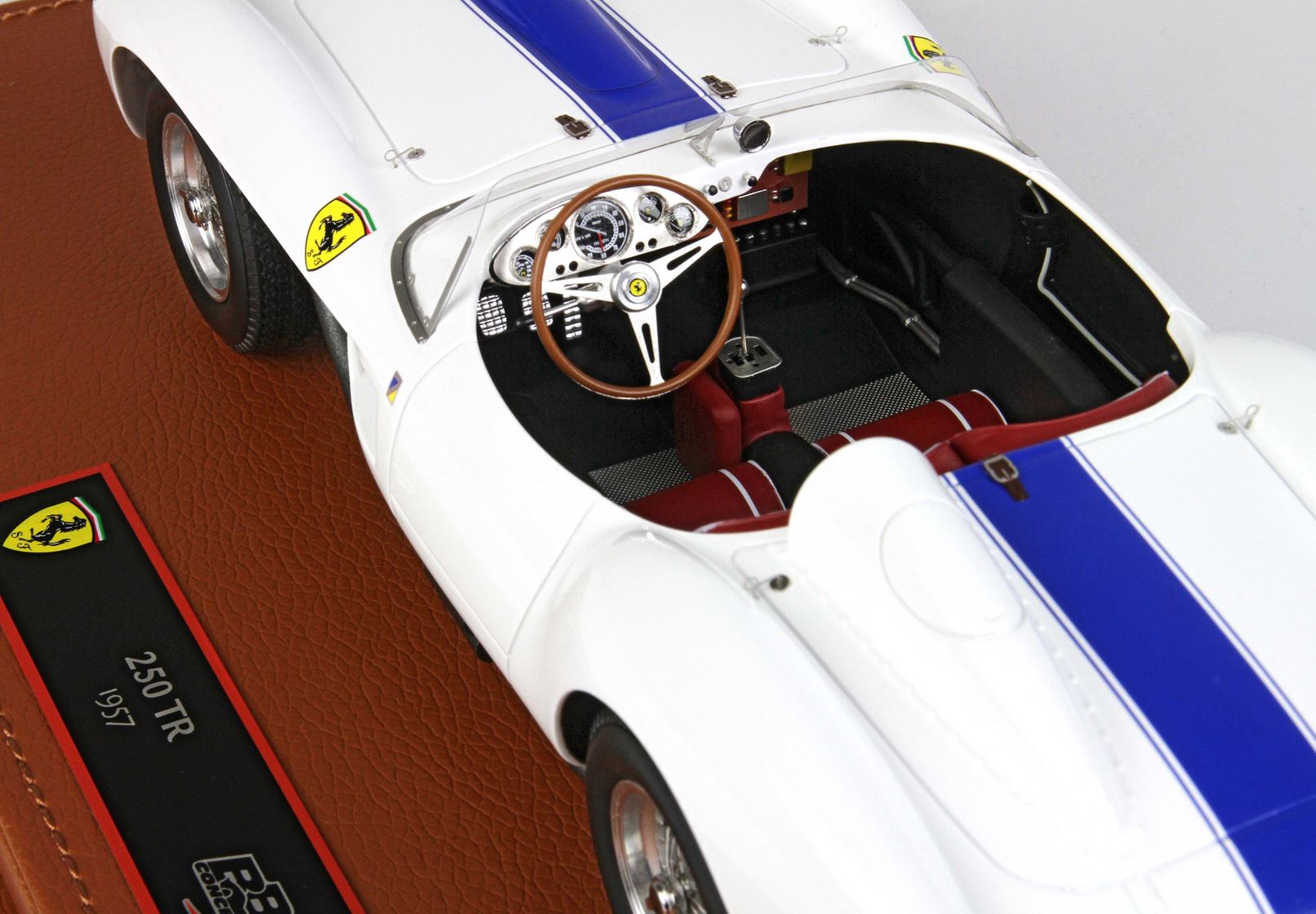 BBR Ferrari 250 Testarossa 1957 - White | 1:18 - Immagine 4