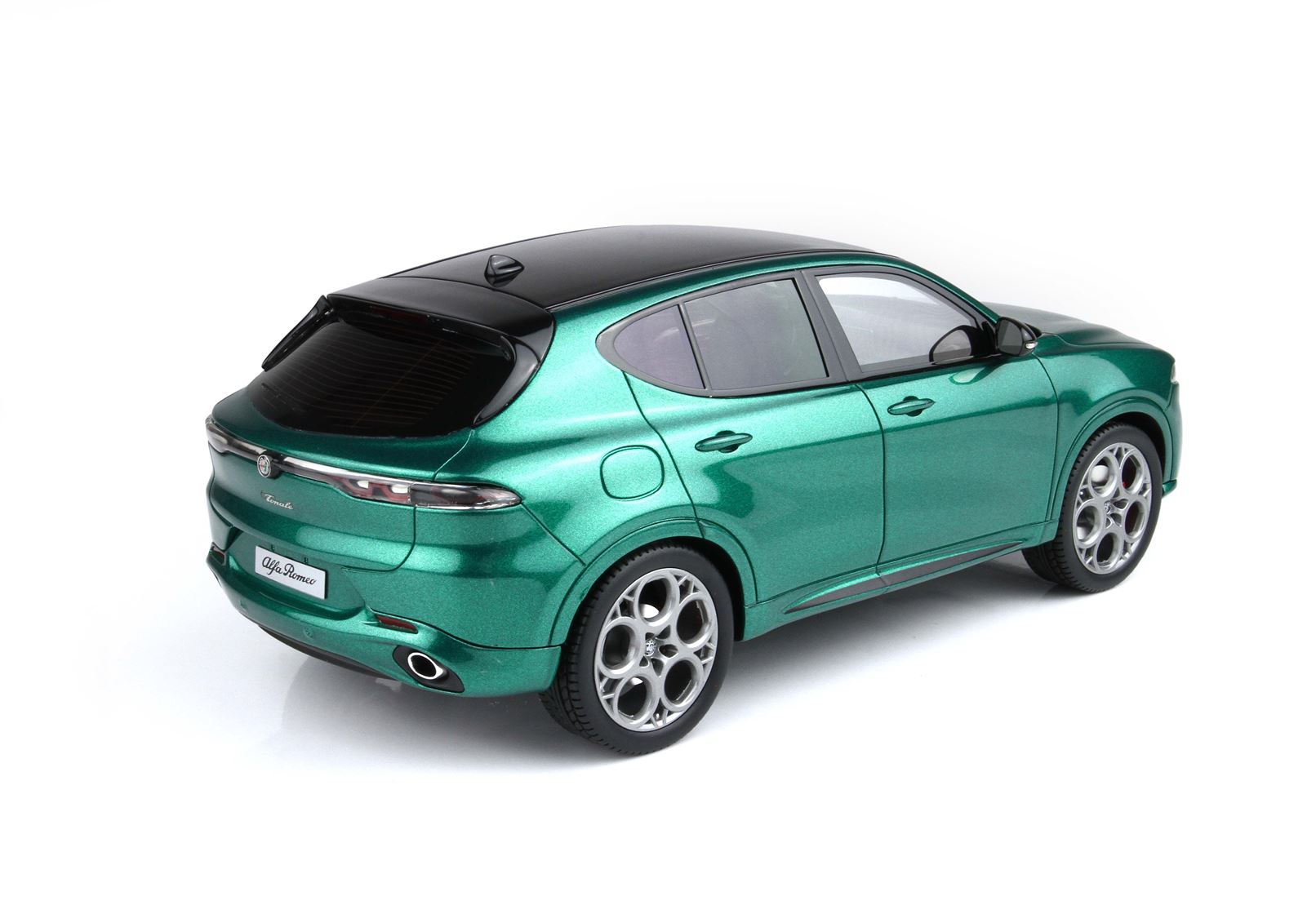 BBR Alfa Romeo Tonale Tributo Plug-in Hybrid - Montreal Green | 1:18 - Immagine 4